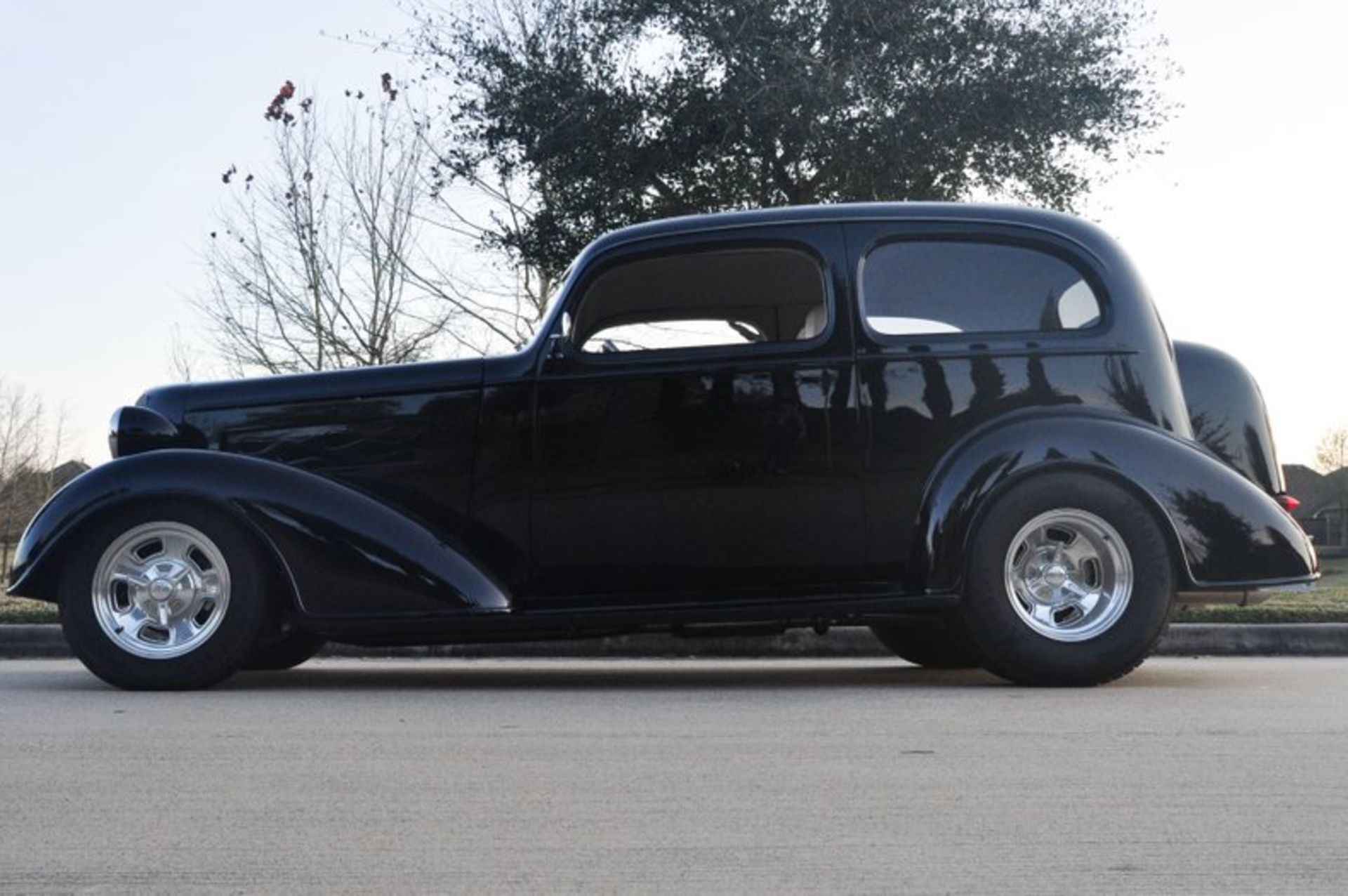 1936 Chevrolet Master Deluxe Street Rod - Image 9 of 47