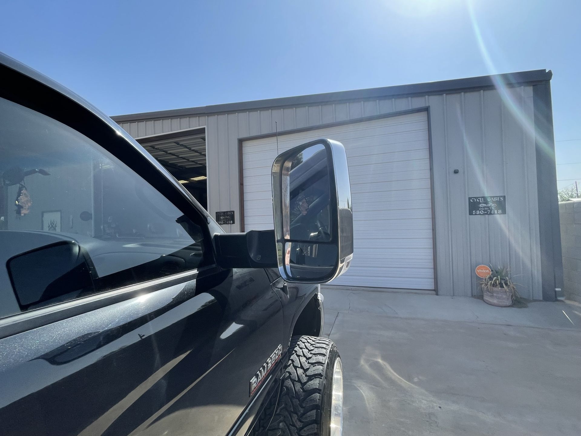 2000 Dodge Ram 2500 Laramie SLT Pickup - Image 32 of 44