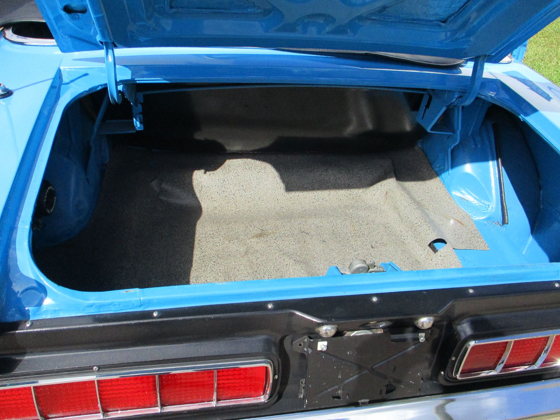 1970 Ford Shelby GT350 Clone Convertible - Image 16 of 25