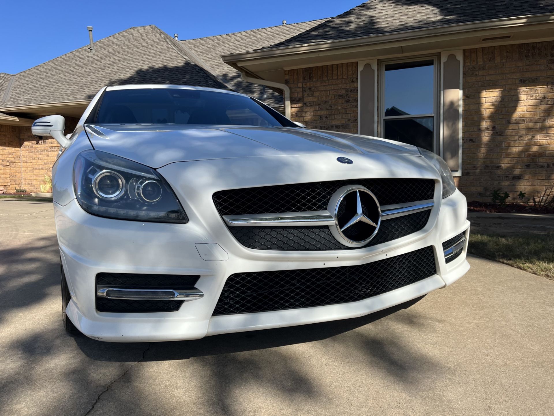 2015 Mercedes Benz SLK 350 Retractable Hardtop Convertible - Image 3 of 16