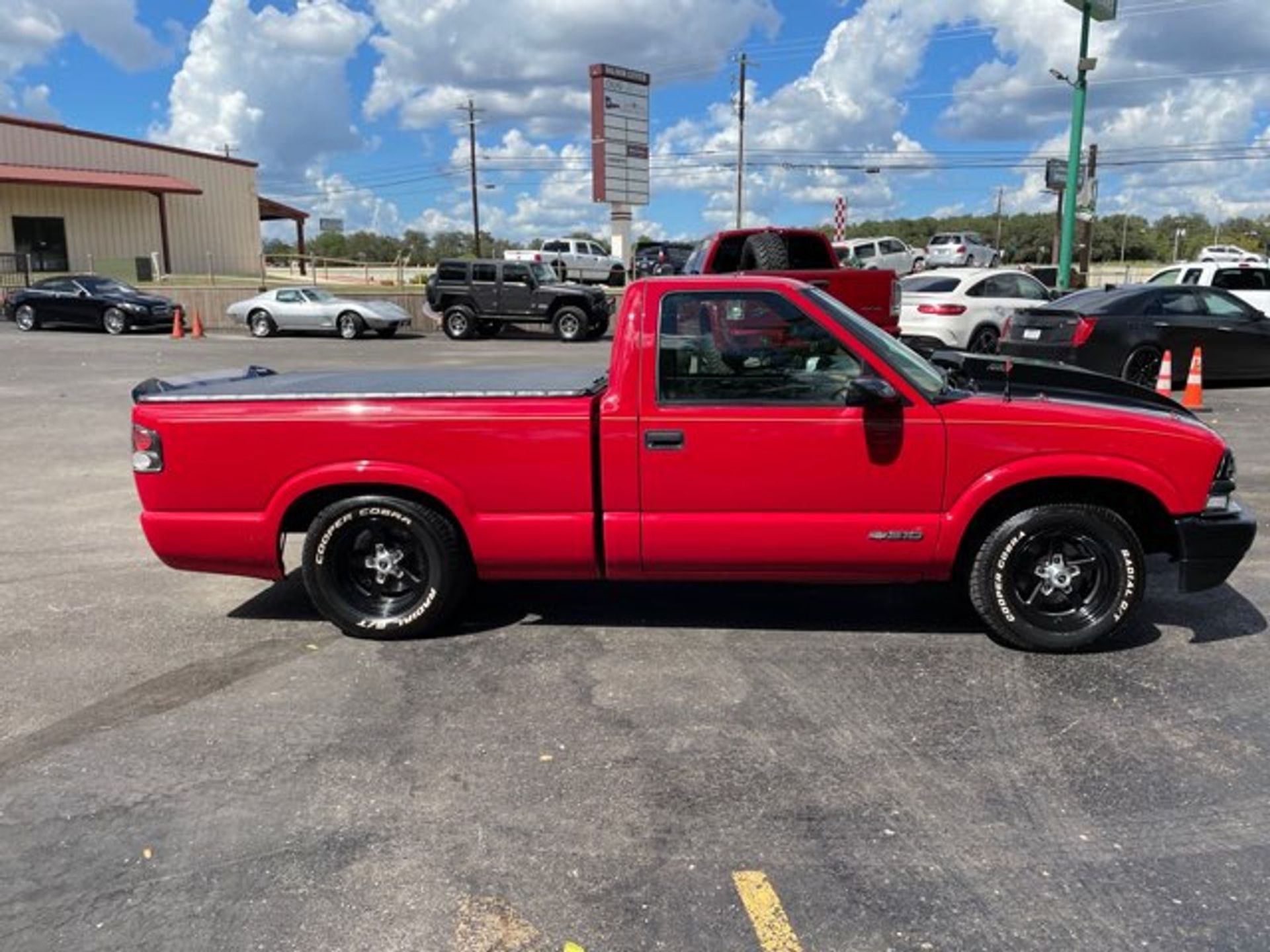 1998 Chevrolet S10 Pickup - Image 4 of 27