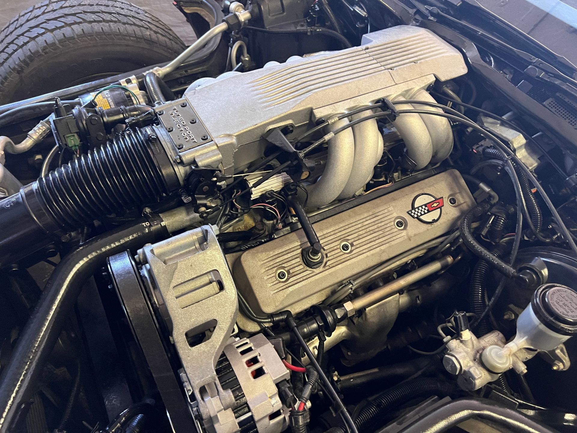 1987 Chevrolet Corvette Convertible - Image 17 of 47