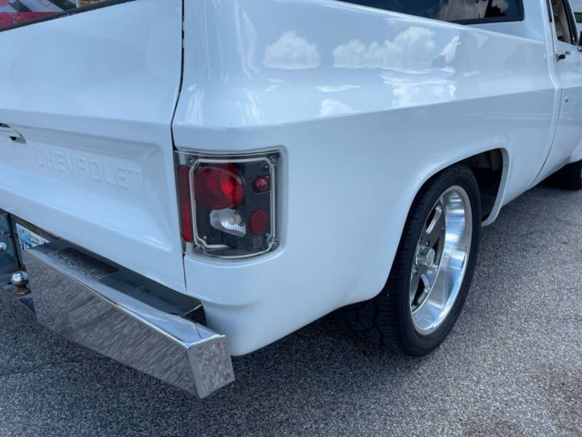 1985 Chevrolet C10 Pickup - Image 5 of 21