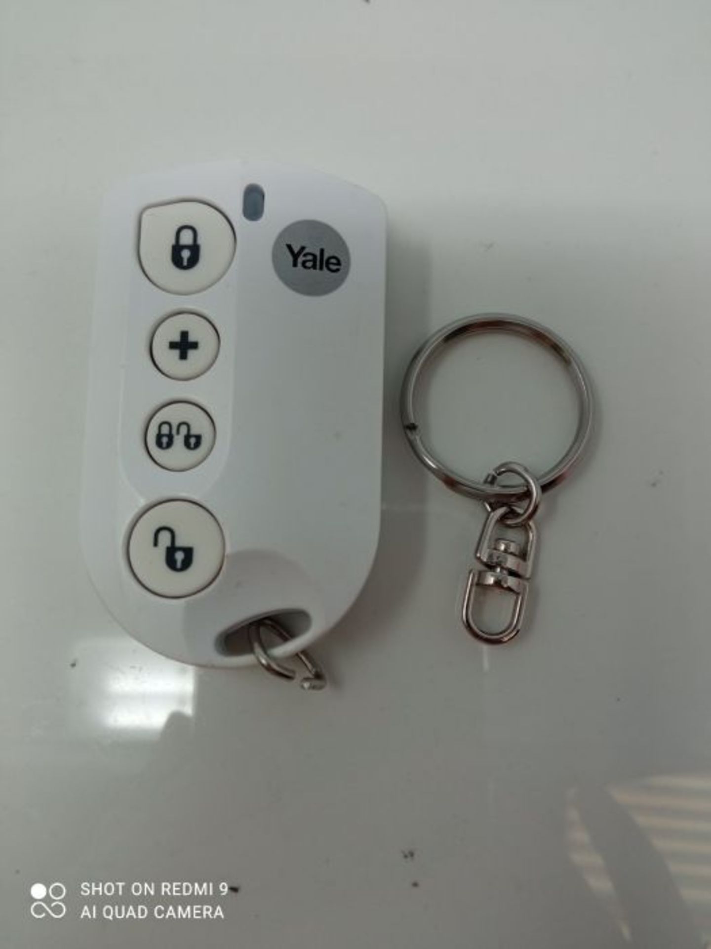 Yale EF-KF Easy Fit Alarm Remote Keyfob, White, DIY Friendly, Accessory for SR & EF Al - Image 2 of 3