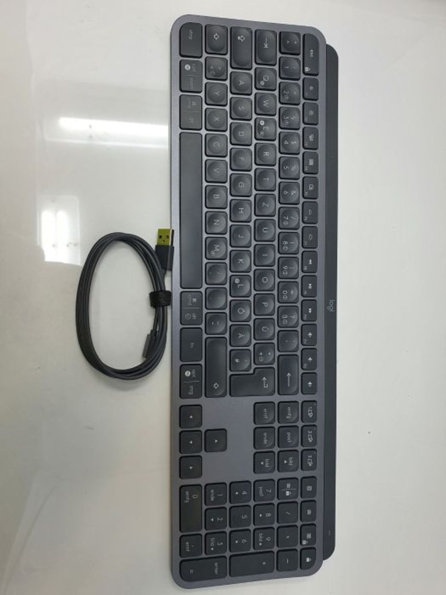 RRP £86.00 Logitech MX Keys Plus Advanced Wireless Illuminated Keyboard with Palm Rest, QWERTZ Ge - Image 3 of 3