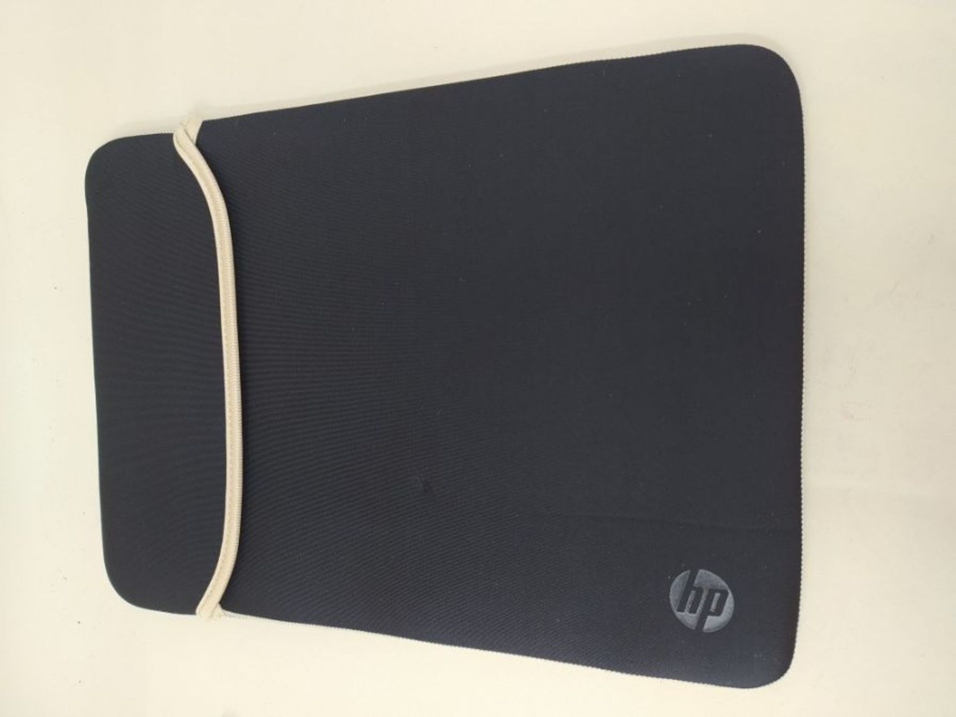 HP 14 Inch (35.5 cm) Black & Gold Reversible Neoprene Sleeve for Laptop/Chromebook/Mac - Image 2 of 2