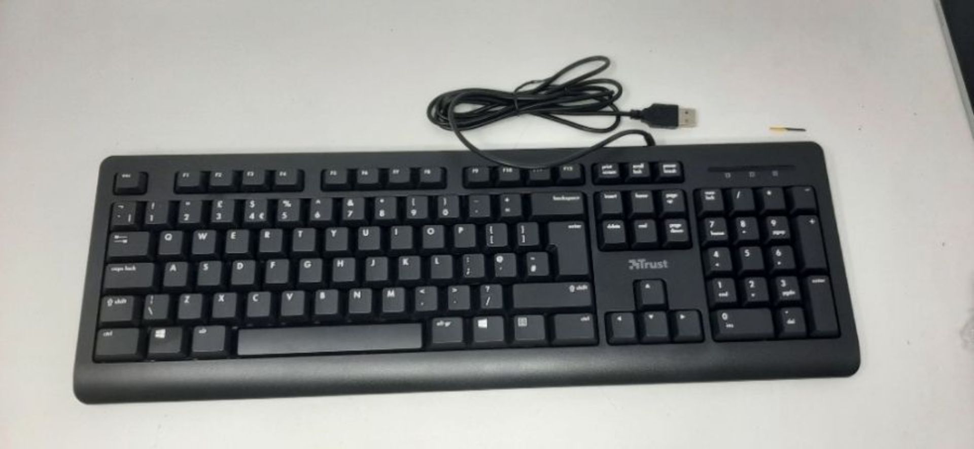 Trust Taro Wired Keyboard - Qwerty UK Layout, Quiet Keys, Full-Size Keyboard, Spill-Re - Image 2 of 2