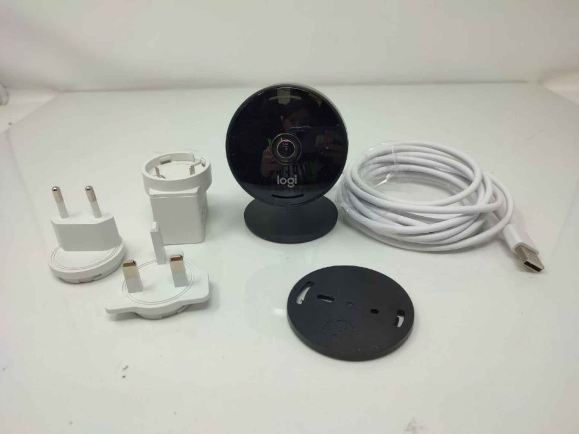 RRP £143.00 Logitech 961-000490 Circle View Weatherproof Wired Home Security Camera TrueView Video - Image 3 of 3