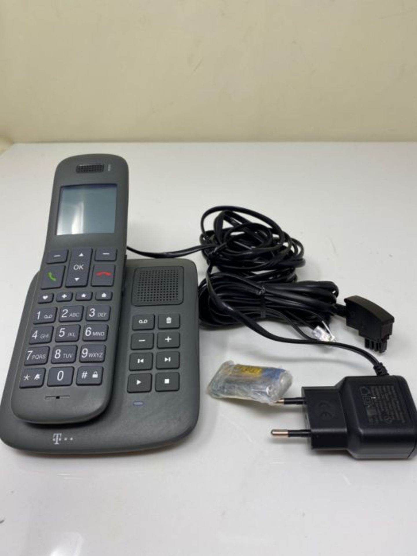 Telekom Speedphone 31 Analog/DECT telephone Nero Identificatore di chiamata - Image 3 of 3