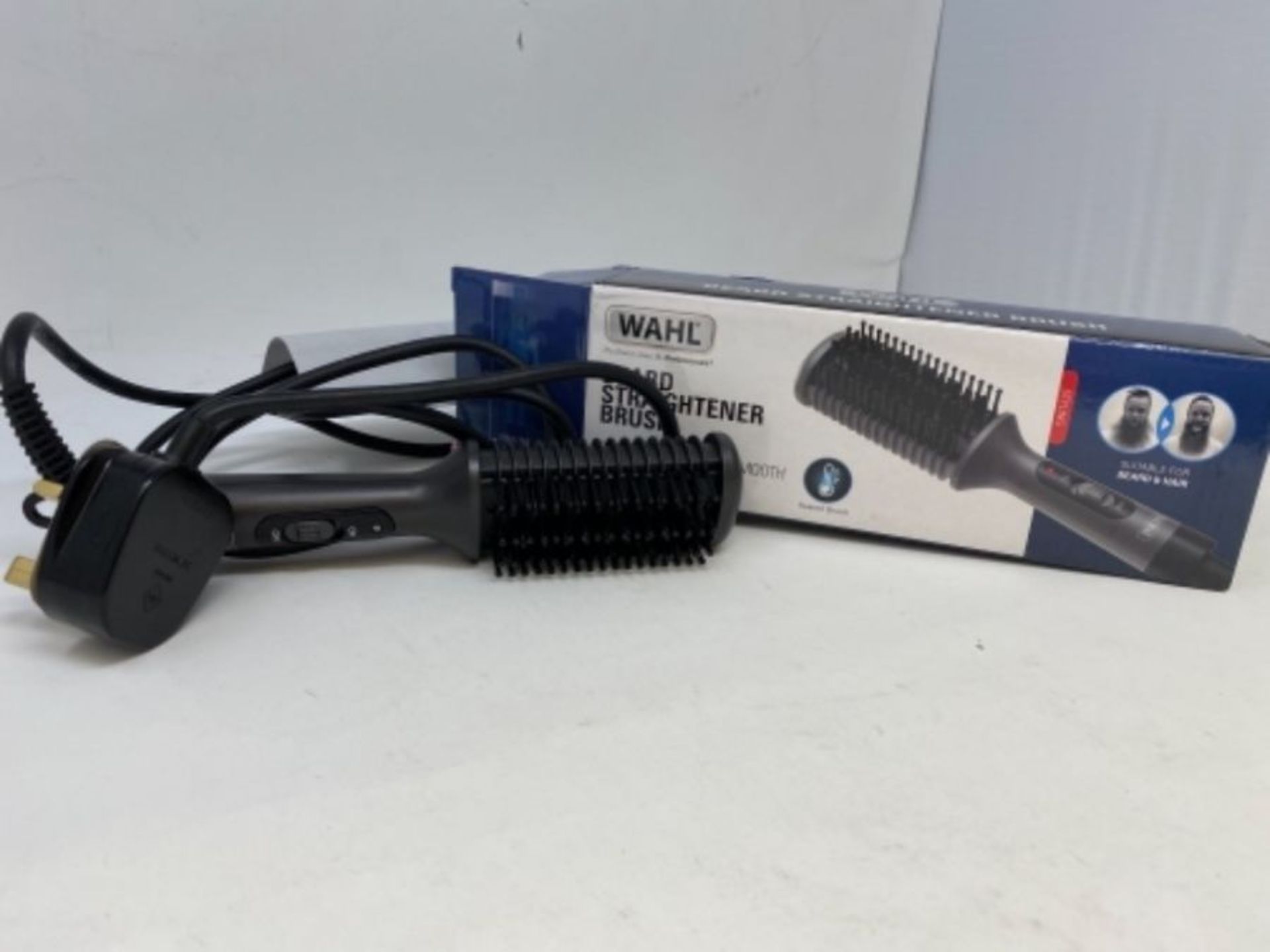 Wahl Electric Beard Straightener Brush, heated beard brush and mens hair straightener - Image 4 of 4