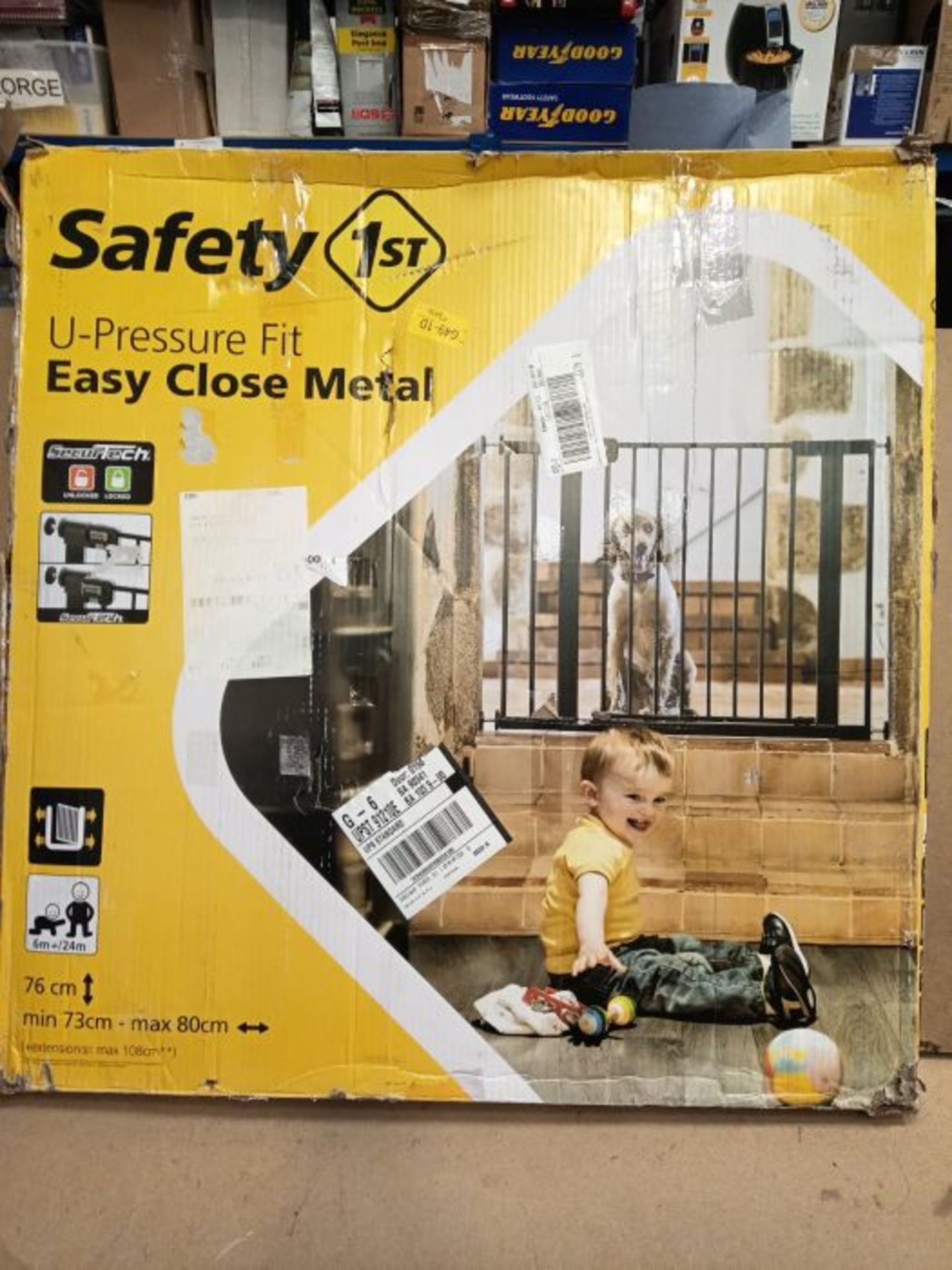 Safety 1st SecurTech® Simply Close Metal Gate - Image 2 of 3