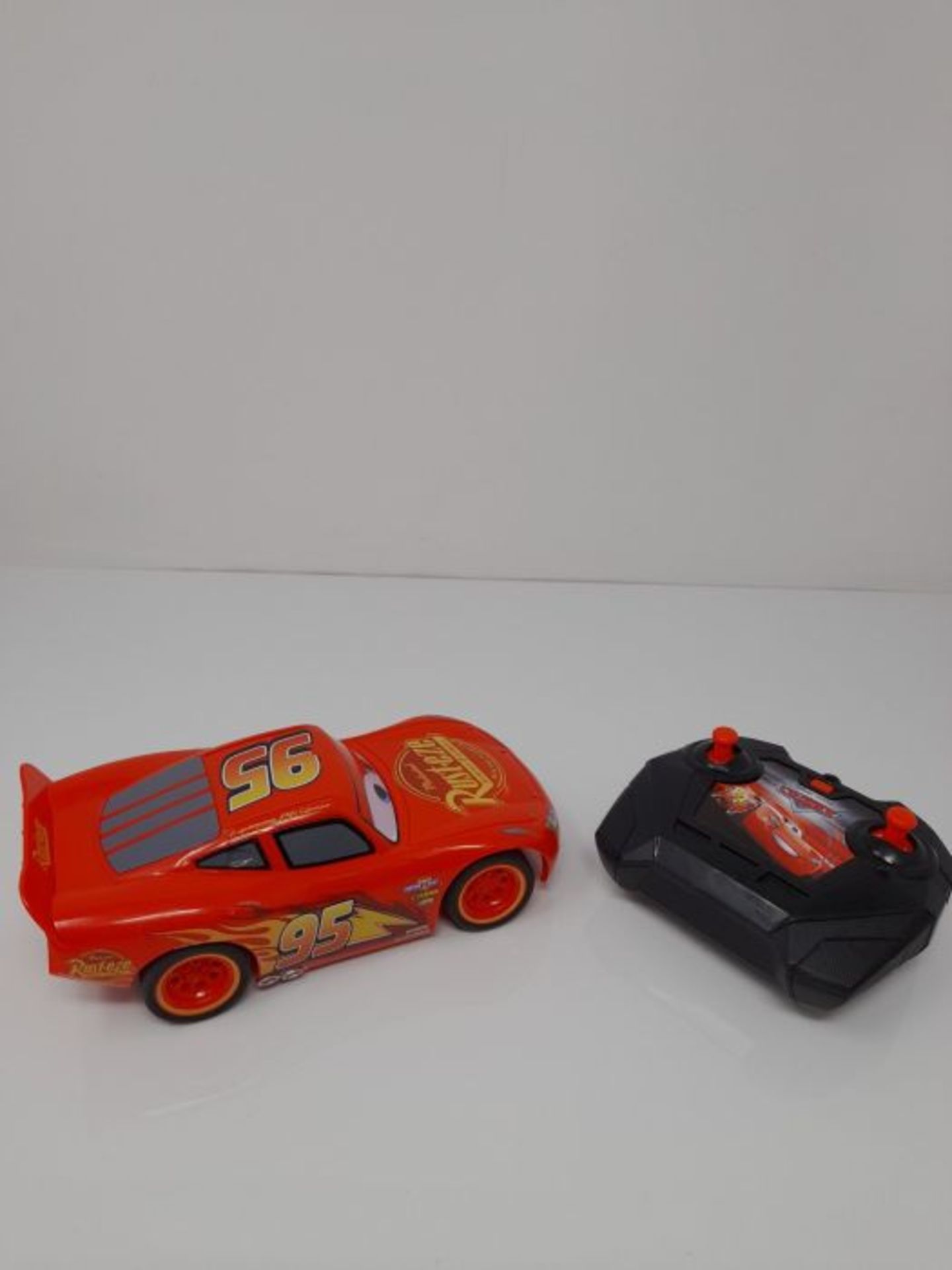 Disney Cars RC Turbo Racer Lightning McQueen 1:24 - Image 3 of 3