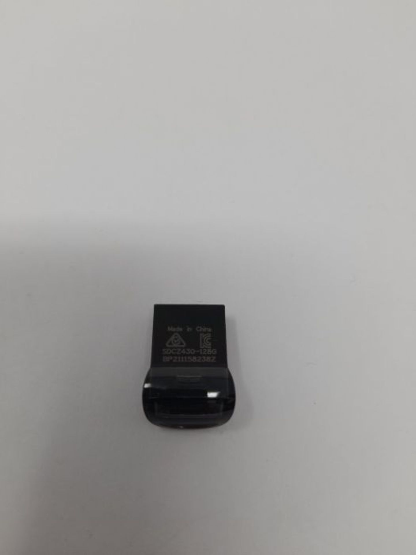 SanDisk Ultra Fit 128GB USB 3.1 Flash-Laufwerk - Image 3 of 3