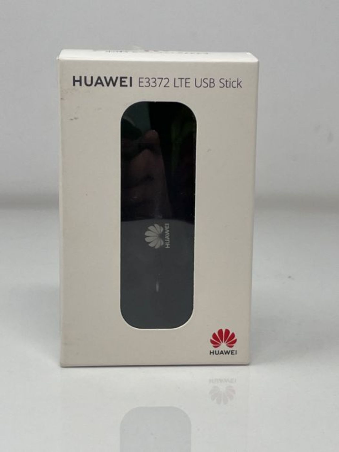 HUAWEI entsperrte LTE/4G 150 Mbps USB Dongle Schwarz - Image 2 of 3