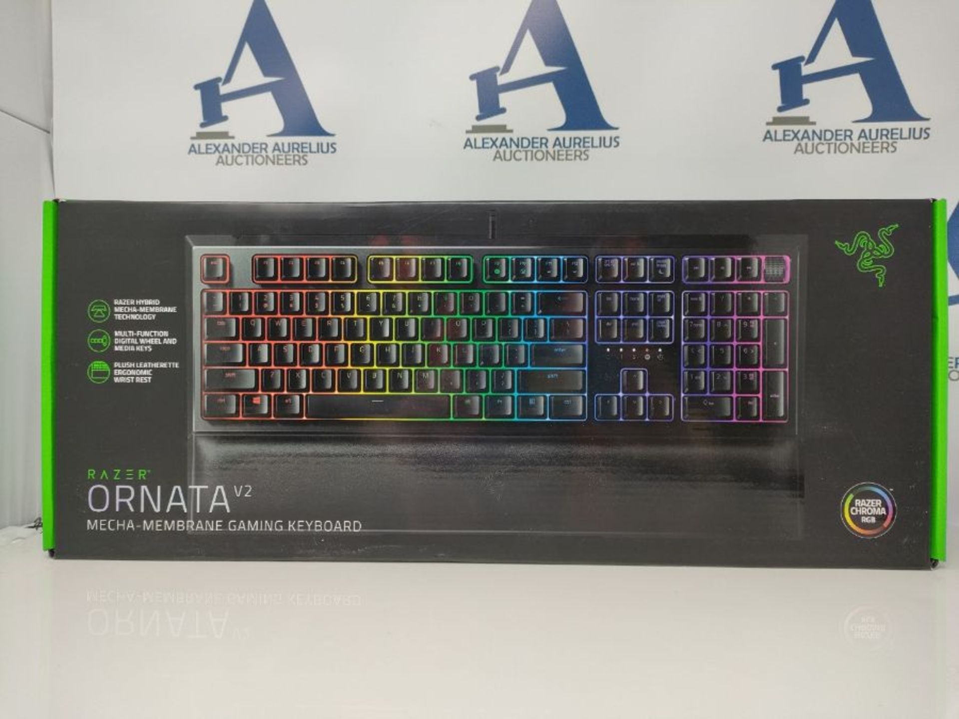 RRP £93.00 Razer Ornata V2 Tastiera Gaming con Mecha-Membrana, con Illuminazione Razer Chroma RGB