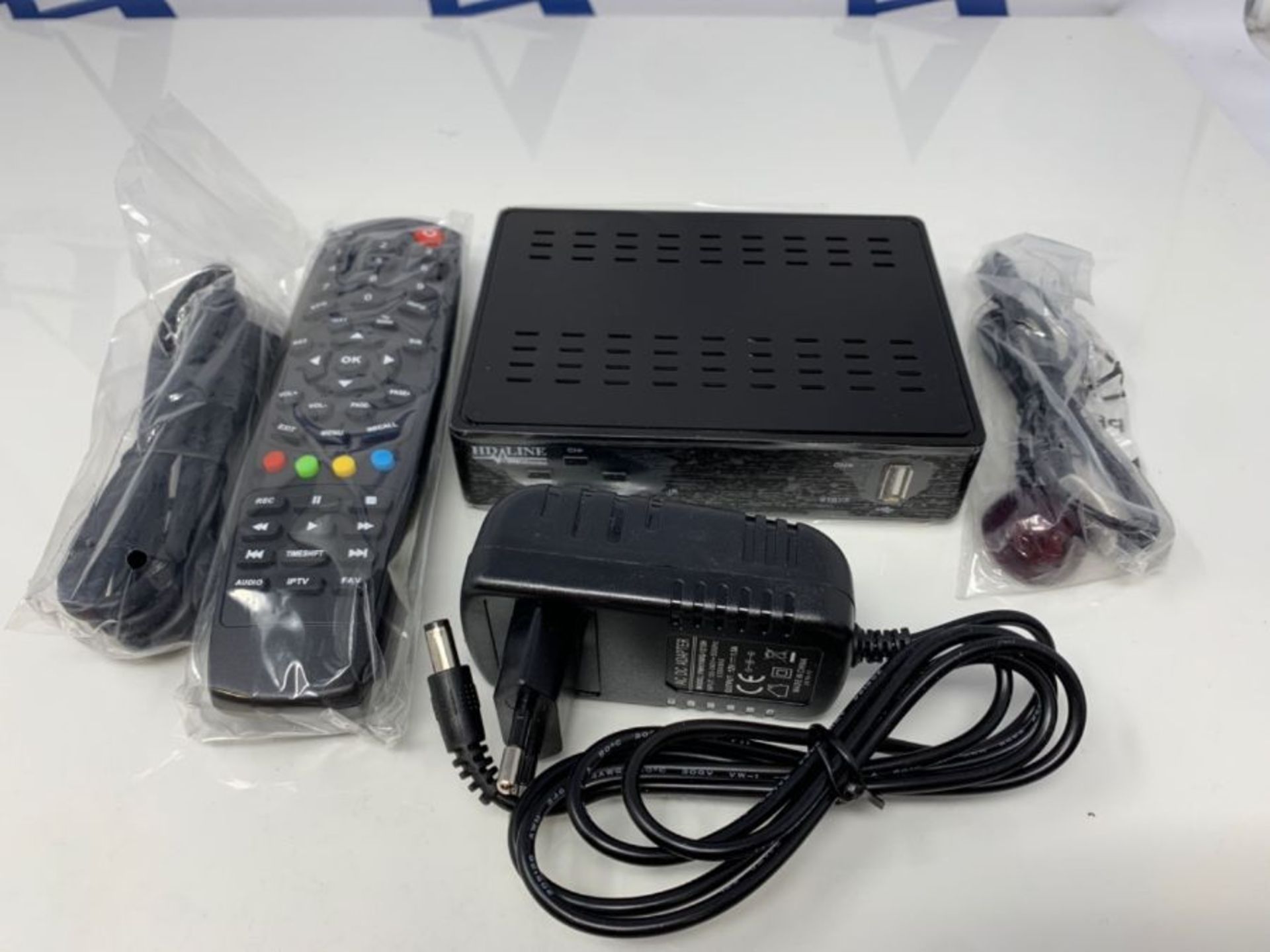 RRP £69.00 LEYF Tivusat DVB/S2+T2+C Receiver Combo Full HD 1080p IPTV Box (HDMI, LAN, 2X USB 2.0, - Image 2 of 2