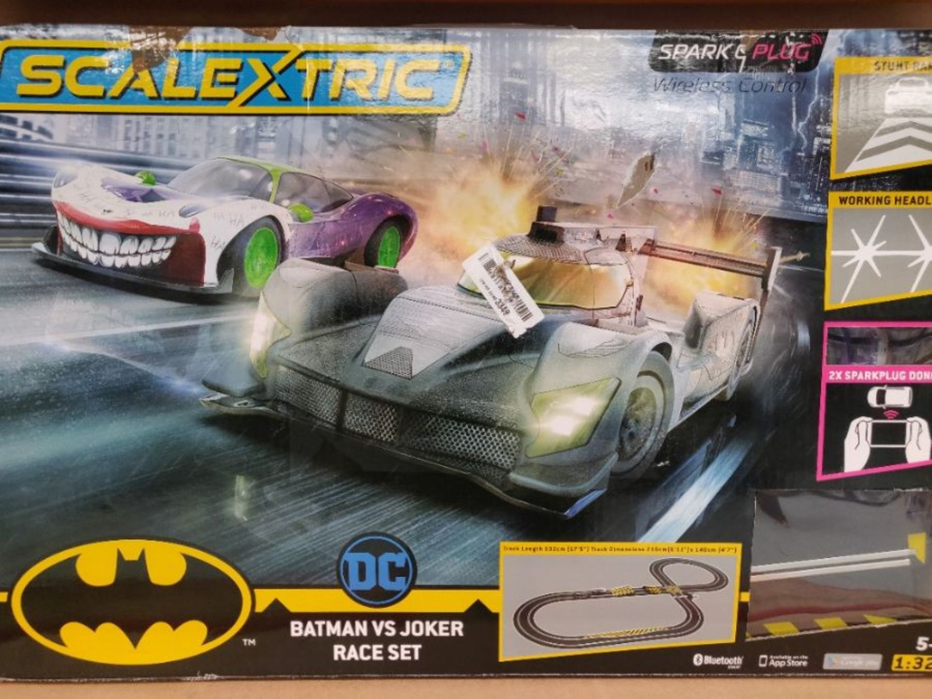 RRP £109.00 [INCOMPLETE] Scalextric Spark Plug - Batman vs Joker Slot Car Racing Set - Image 2 of 3