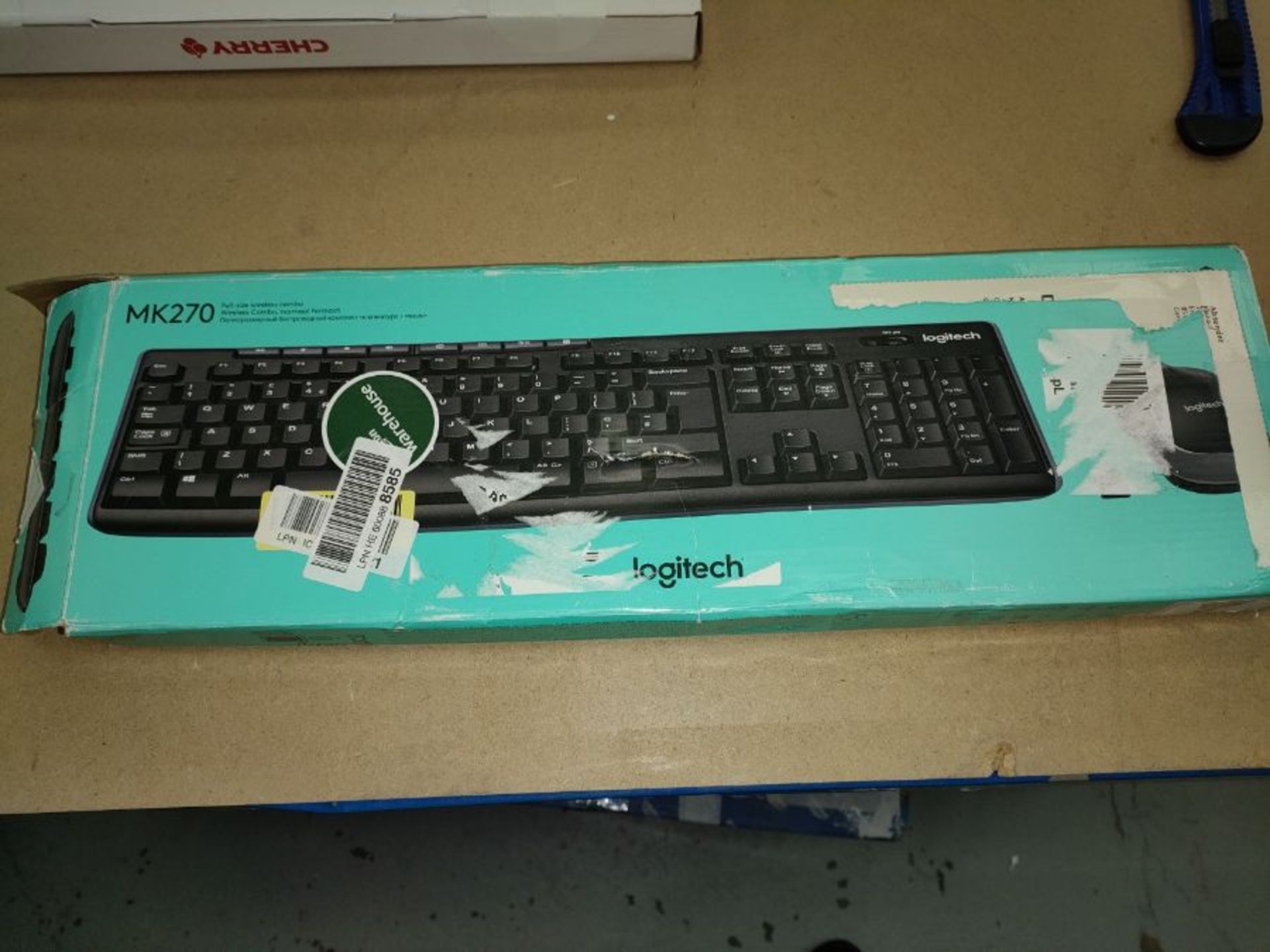 [INCOMPLETE] Logitech MK270 Wireless Keyboard and Mouse Combo for Windows, 2.4 GHz Wir - Image 2 of 3