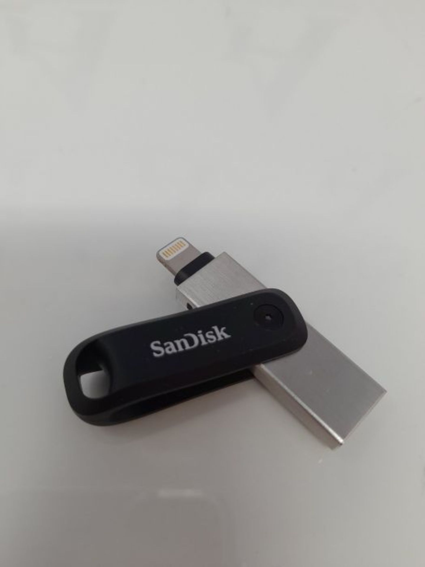 SanDisk 128GB iXpand Go Flash-Laufwerk für Ihr iPhone und iPad - Image 3 of 3