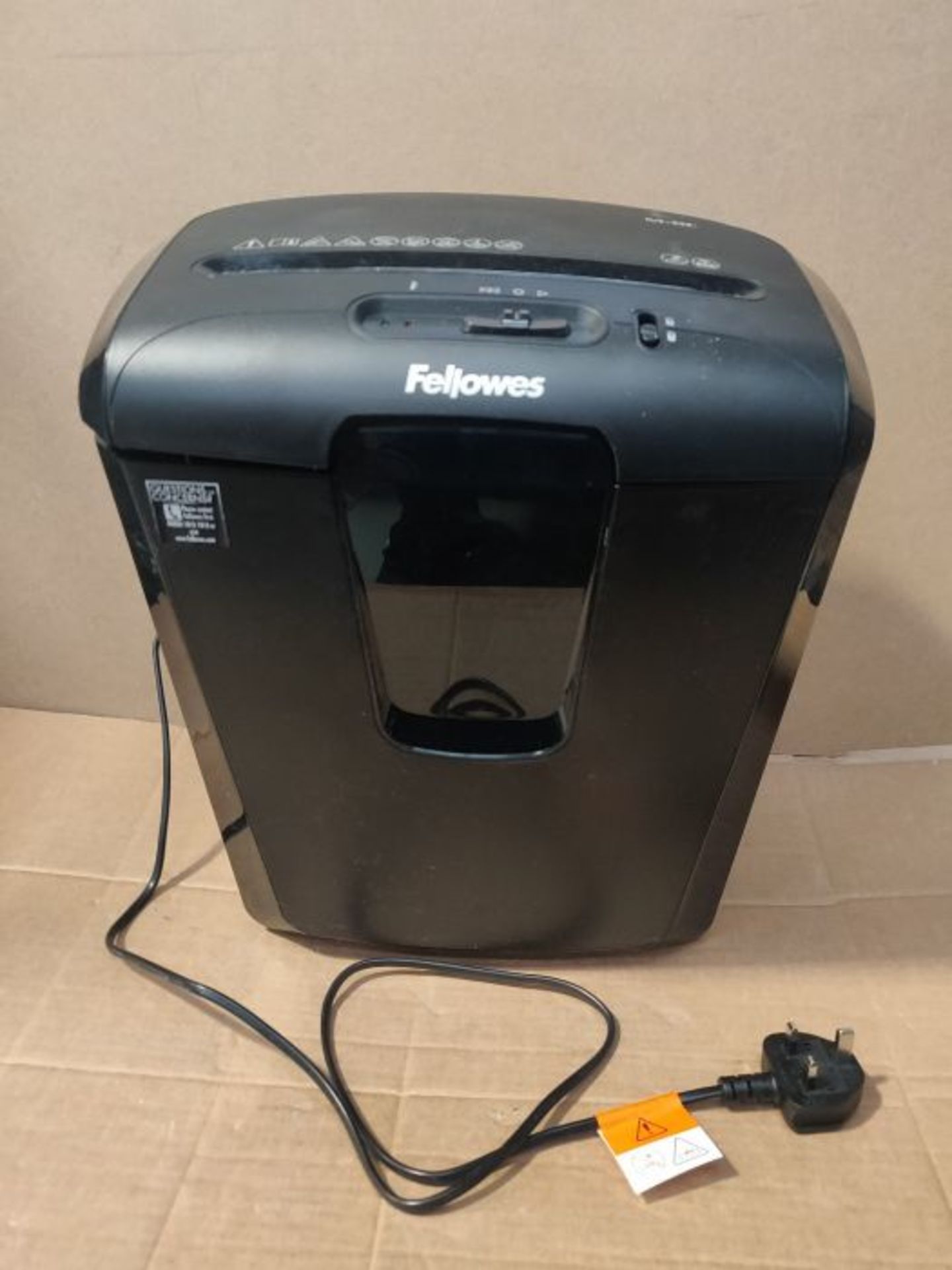 RRP ?54.00 Fellowes Powershred M-8C 8 Sheet Cross Cut Personal Shredder with Safety Lock - Image 3 of 3