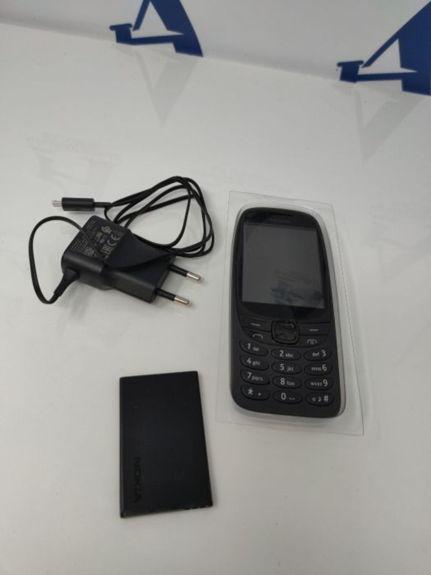 RRP £59.00 Nokia 6310 mit gebogenem 2,8 Zoll-Display, Zifferntastatur, 8 MB RAM, 16 MB Speicher ( - Image 2 of 2