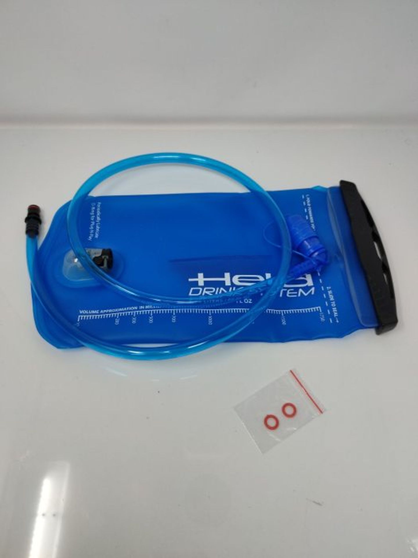 [CRACKED] Held Hydration bladder 1.75 L with removable hose and middle wall welding fo - Image 3 of 3