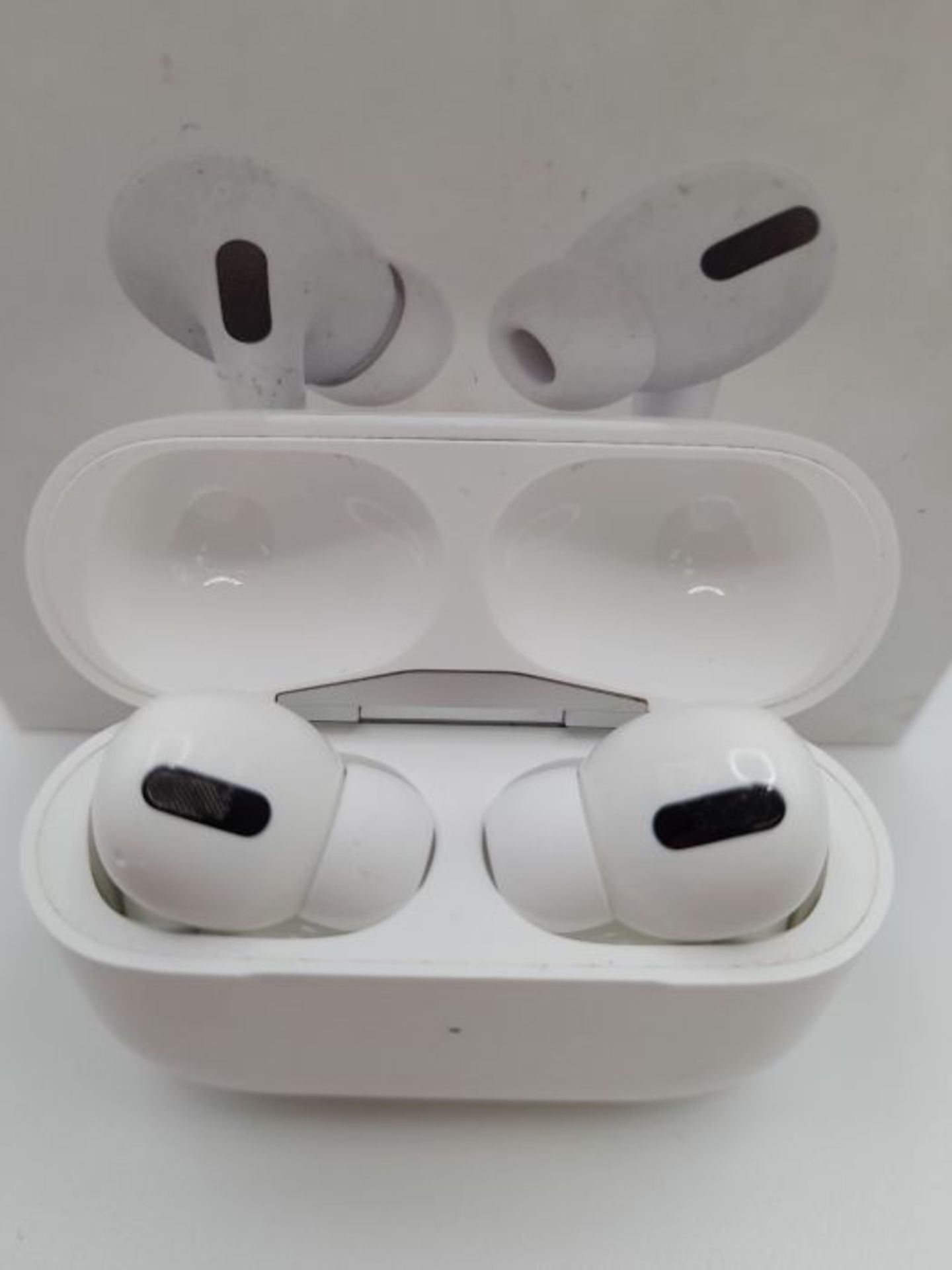 RRP £213.00 Apple AirPods Pro - Image 2 of 3