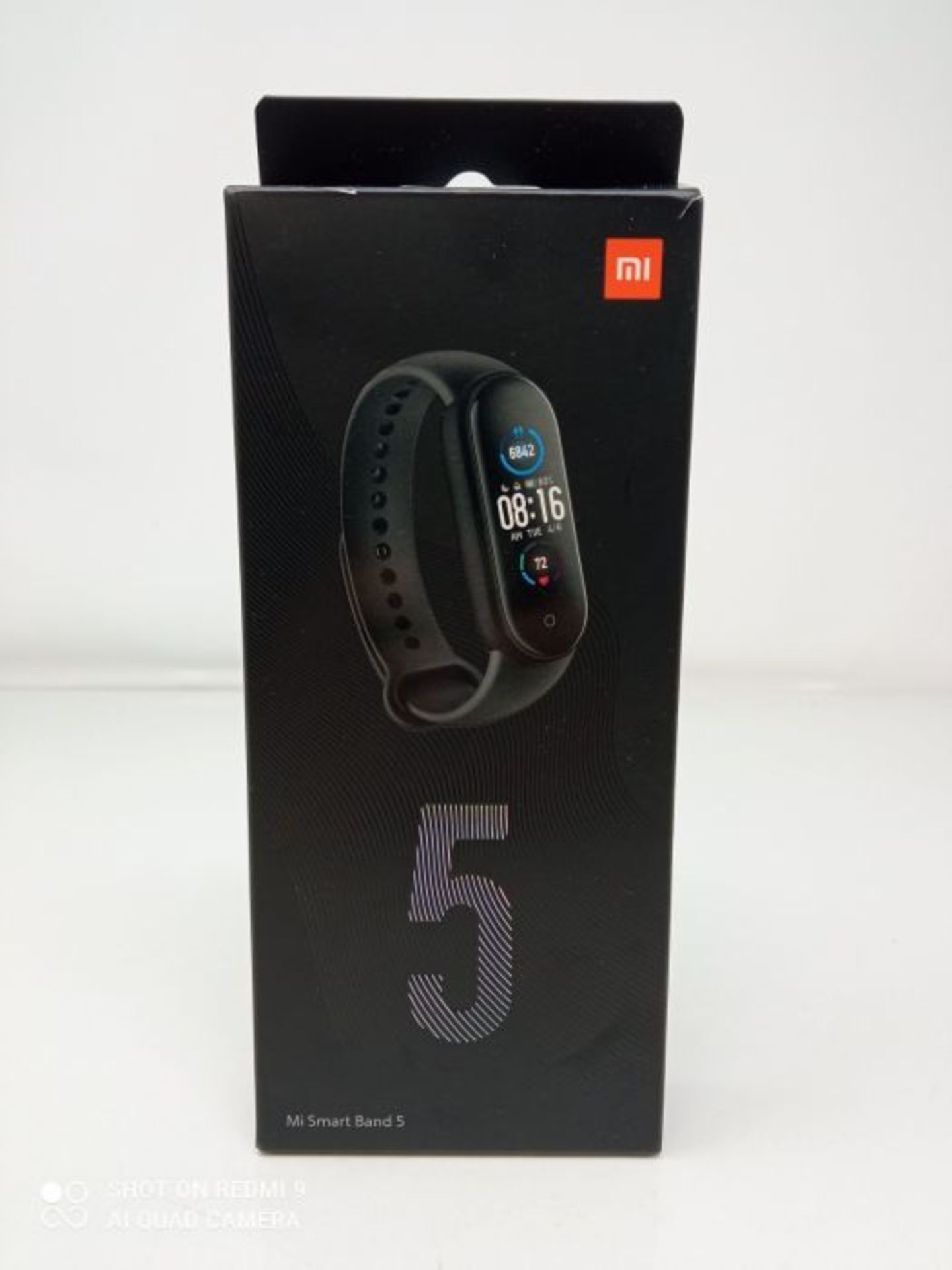 Xiaomi Mi Smart Band 5 Fitness & AktivitÃ¤tstracker mit 1,1 zoll Full AMOLED Touch F - Image 2 of 3