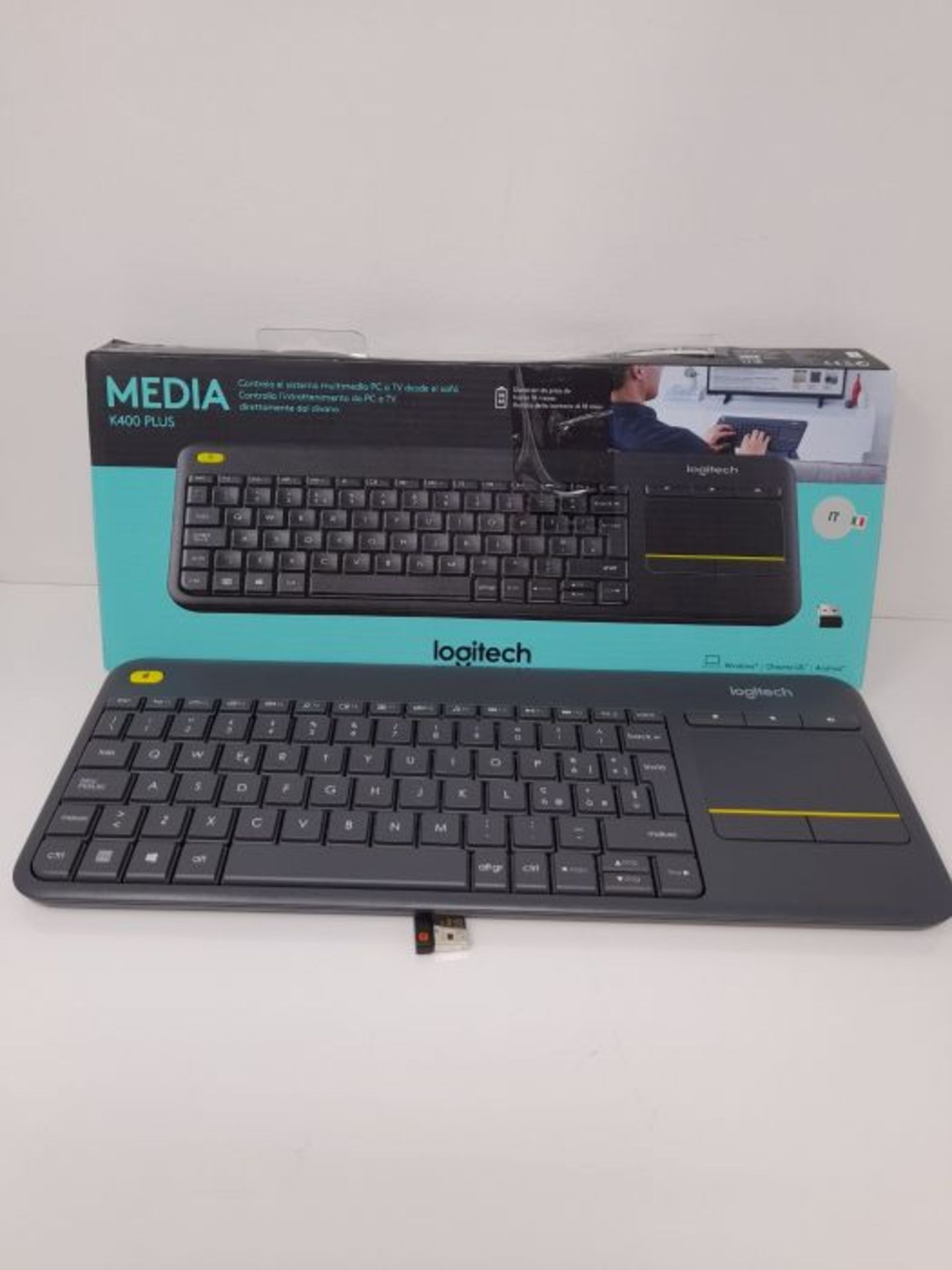 Logitech K400 Plus Wireless Touch TV Keyboard With Easy Media Control and Built-in Tou - Image 2 of 3