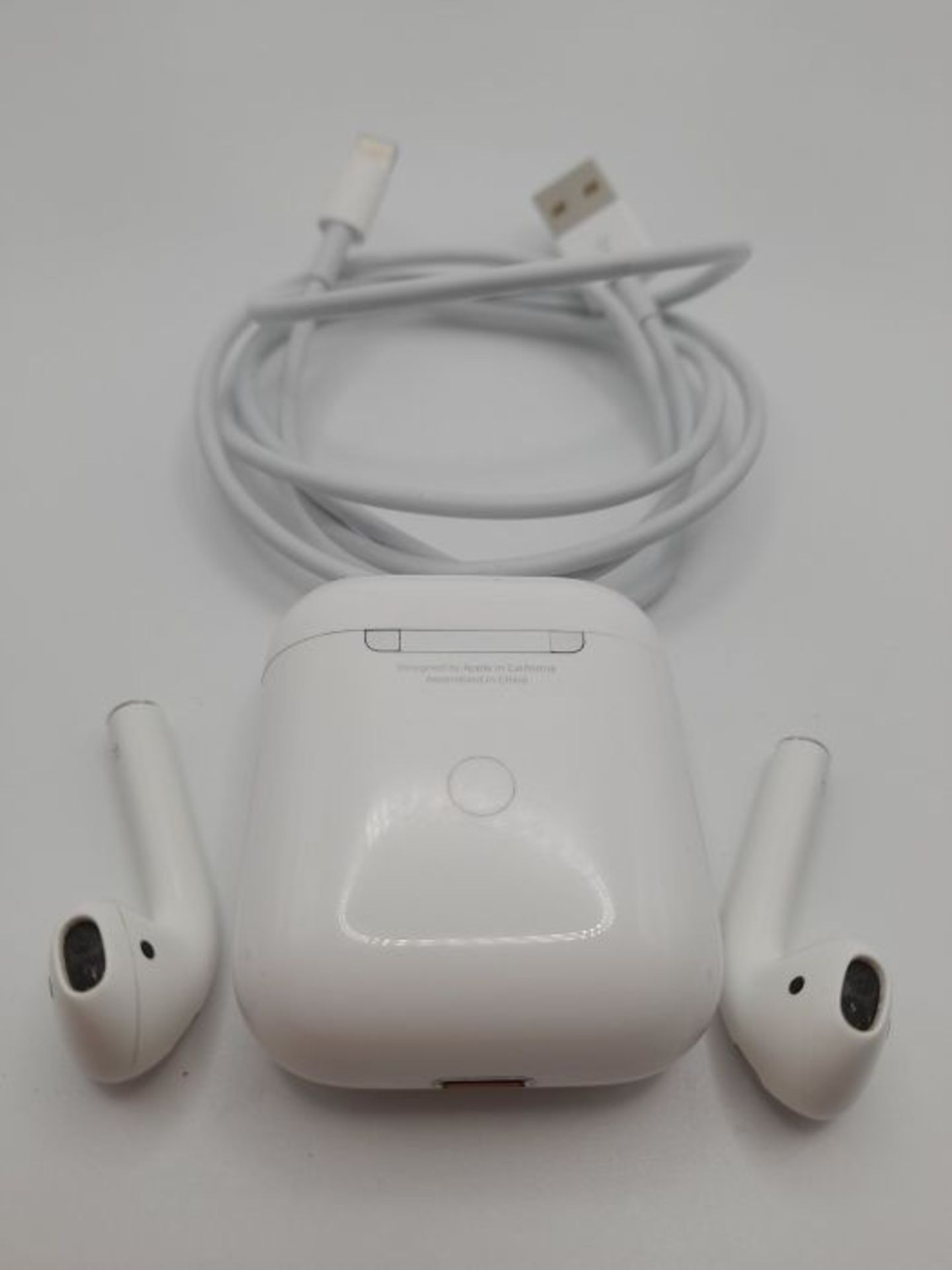 RRP £171.00 Apple AirPods con custodia diÂ ricarica wireless (seconda generazione) - Image 2 of 2