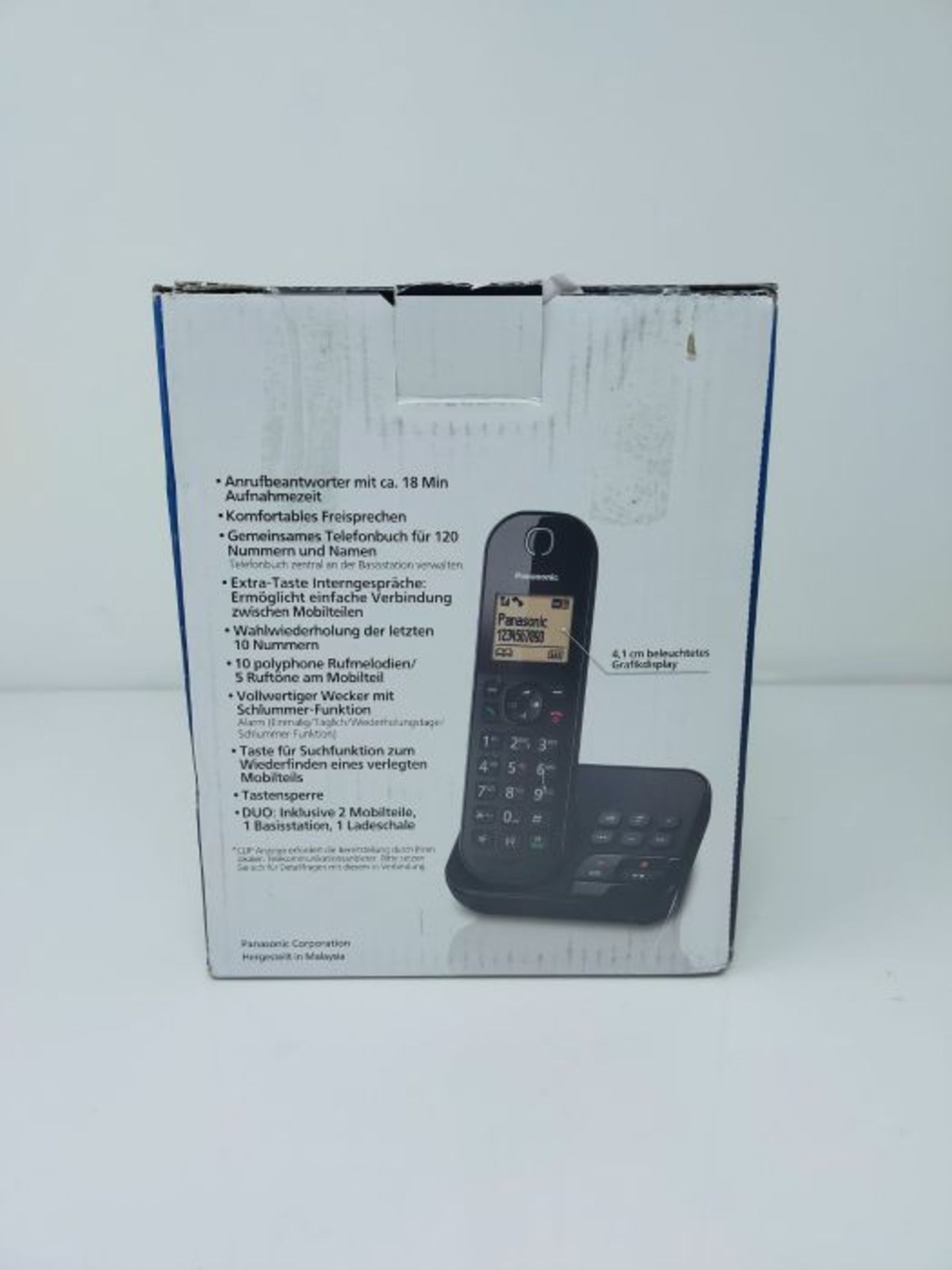 RRP £51.00 Panasonic KX-TGC 422GB cordless phone with answering machine and additional kit - Image 2 of 3