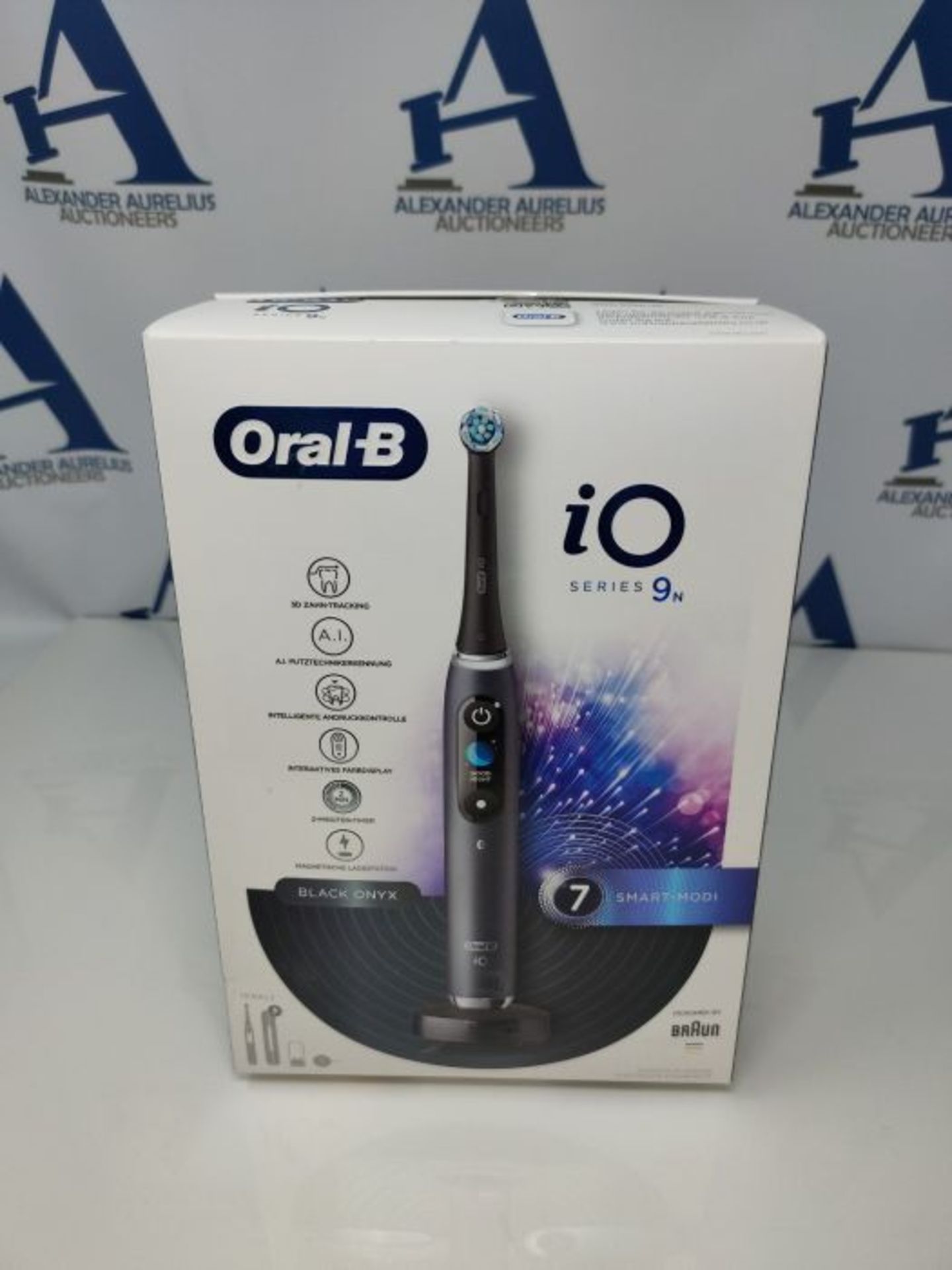 RRP £230.00 Braun Oral-B 4210201303015 iO 9 Electric Toothbrush with Magnetic Technology, Soft Mic - Image 2 of 3