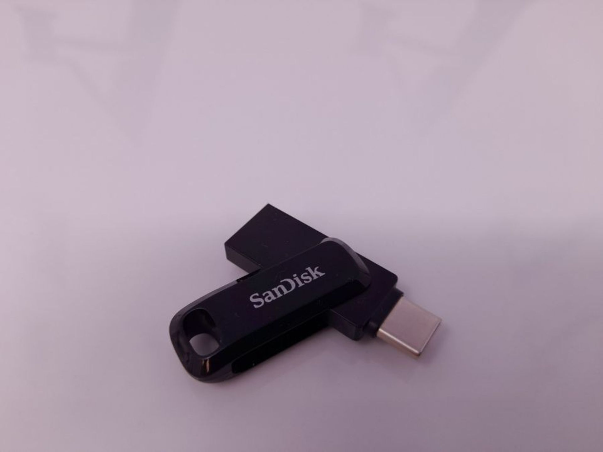 SanDisk Ultra 128GB Dual Drive Go USB Type C Flash-Laufwerk - Image 2 of 3