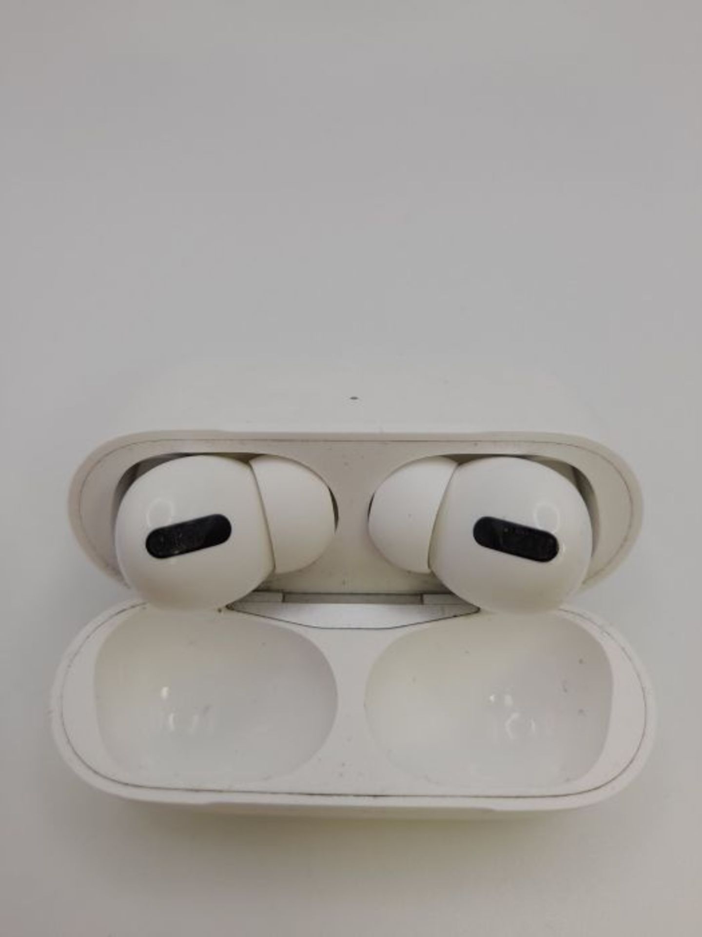 RRP £213.00 Apple AirPods Pro - Image 2 of 3