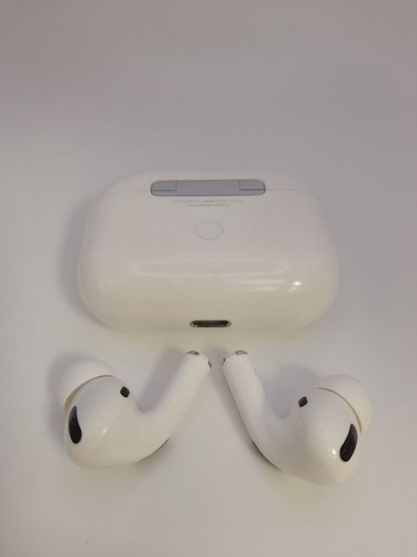 RRP £213.00 Apple AirPods Pro - Image 3 of 3