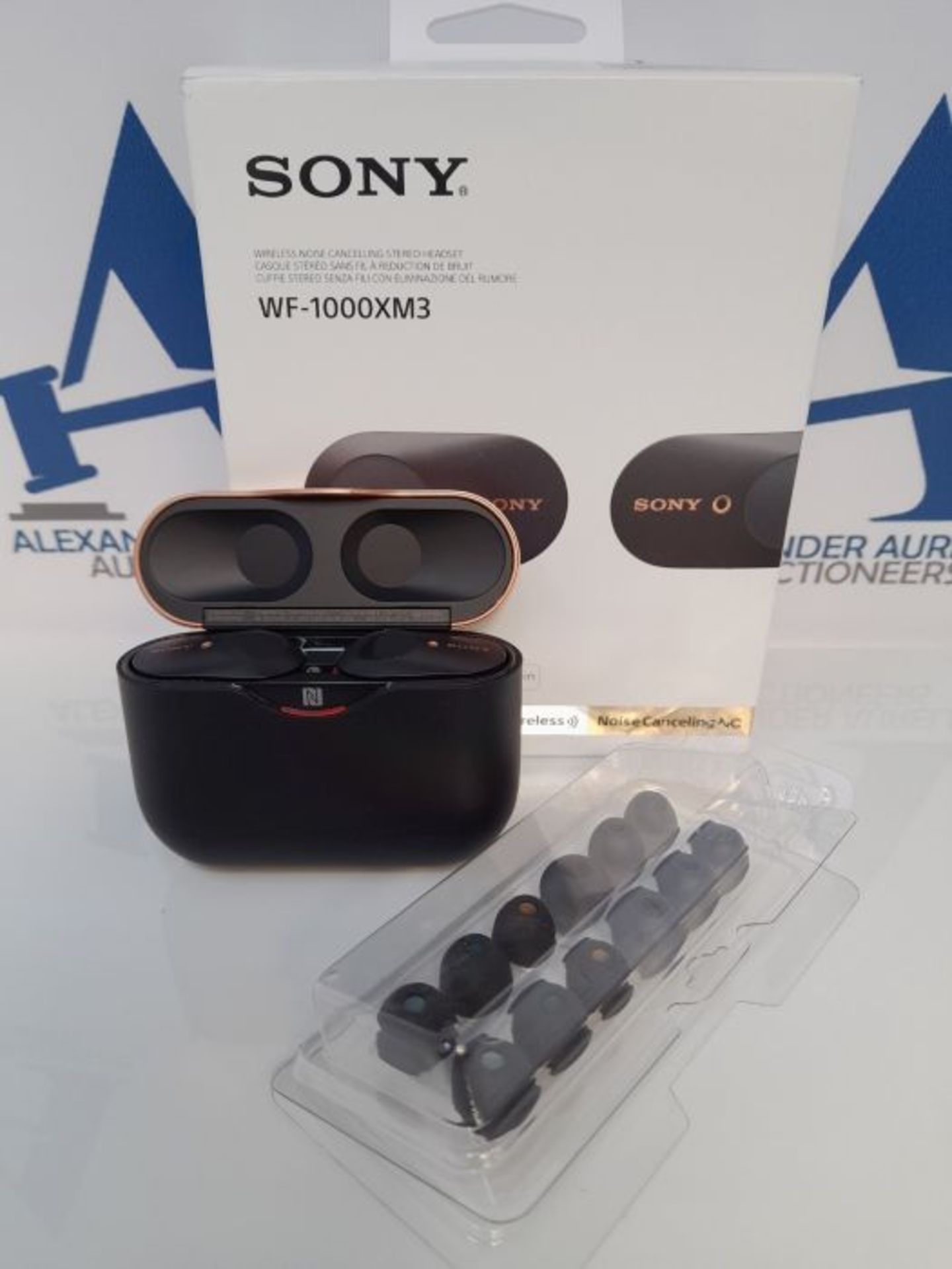 RRP £158.00 Sony WF-1000XM3 Truly Wireless Noise Cancelling Headphones with Mic, up to 32H battery - Image 2 of 3