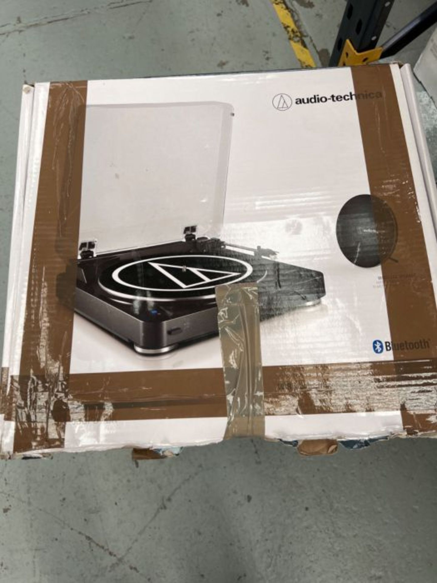 RRP £145.00 Audio-Technica wireless Turntable and Speaker