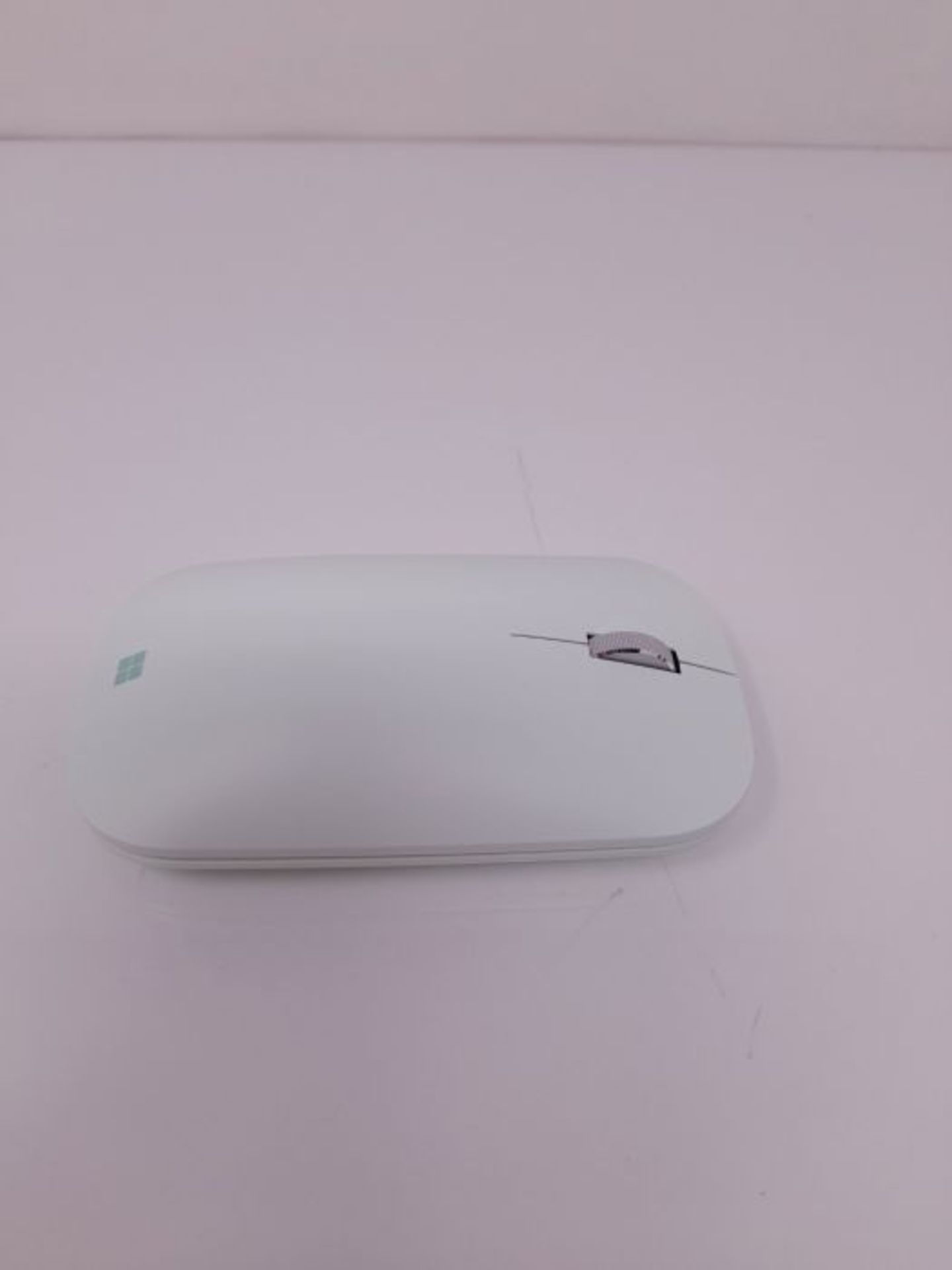 Microsoft Modern Mobile Bluetooth Mouse - Mint - Image 3 of 3
