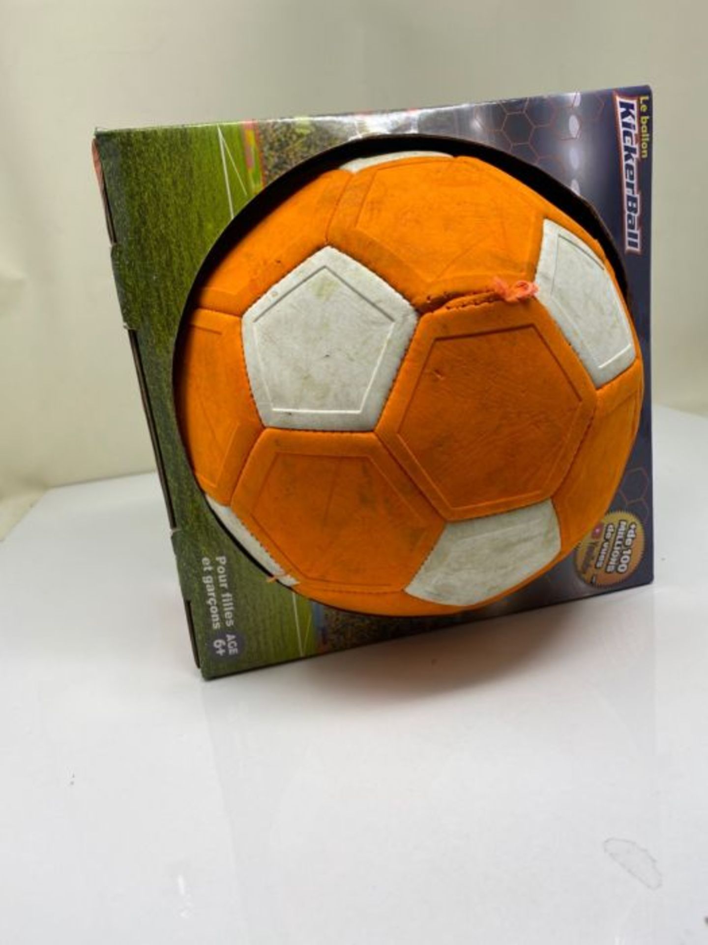 RRP £50.00 KICKER BALL Kinder Ballon02 Der Ball spielt wie EIN Profi  bekannt aus dem Fernsehe