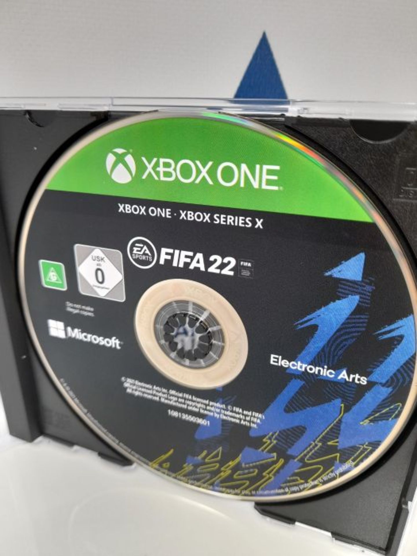 RRP £53.00 FIFA 22 [Xbox One] - Image 3 of 3