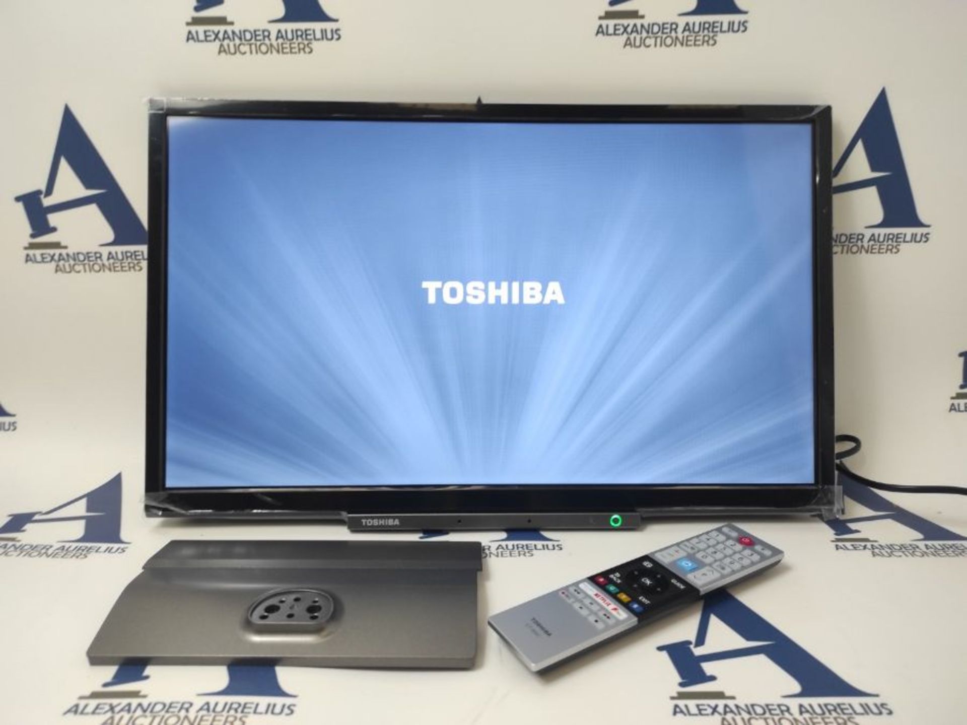 RRP £149.00 Toshiba 24WK3C63DB 24-inch, HD Ready, Freeview Play, Smart TV, Alexa Built-in (2021 Mo - Image 3 of 3
