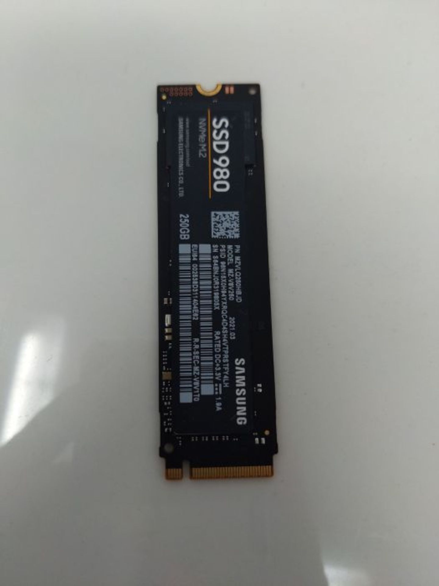 Samsung 980 250 GB PCIe 3.0 (bis zu 2.900 MB/s) NVMe M.2 Internes Solid State Drive (S - Image 3 of 3