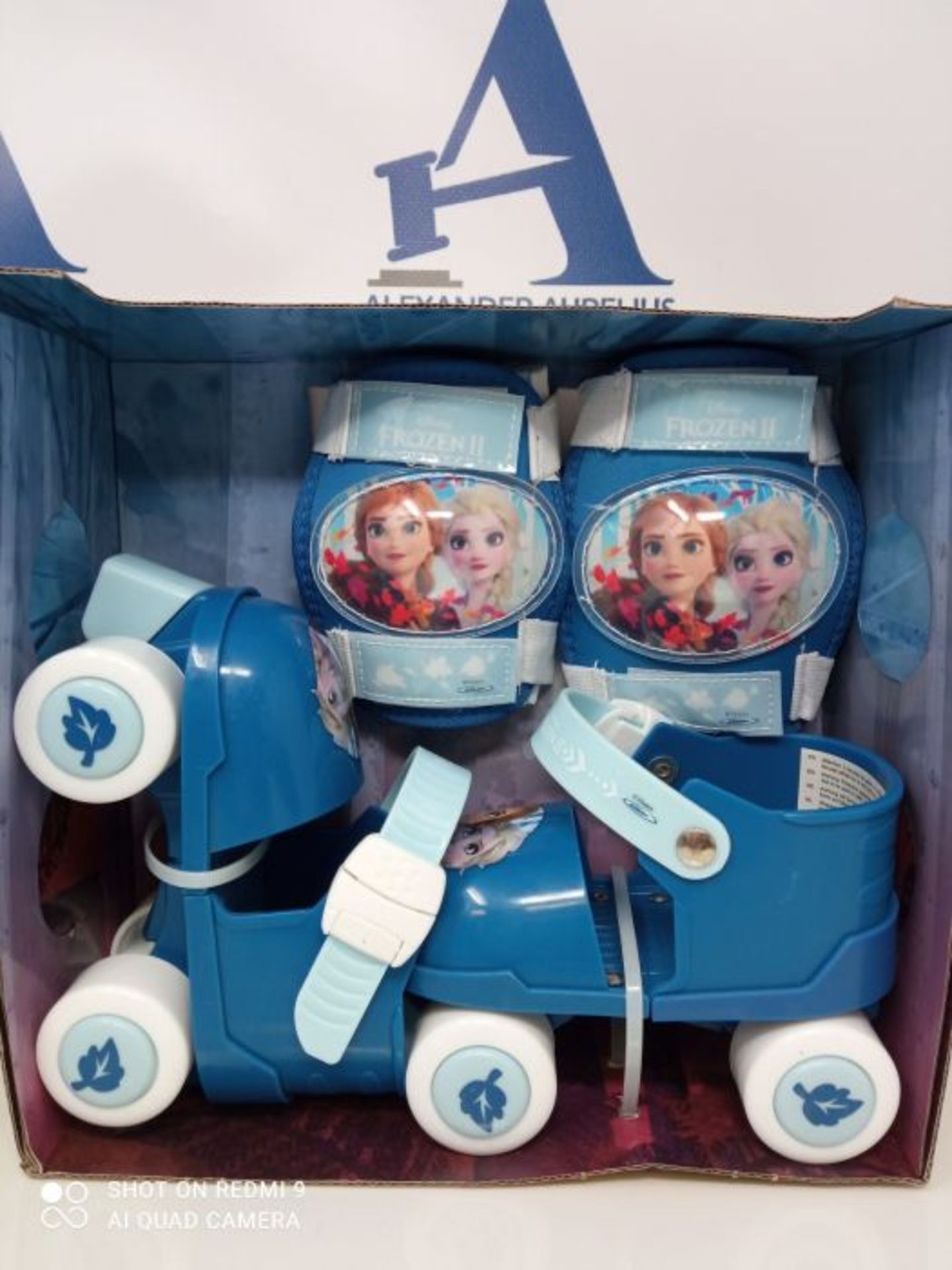 Stamp - RN244035 - Set of Roller Skates + Knee Pads - Disney Anna Elsa - Blue and Whit - Image 3 of 3