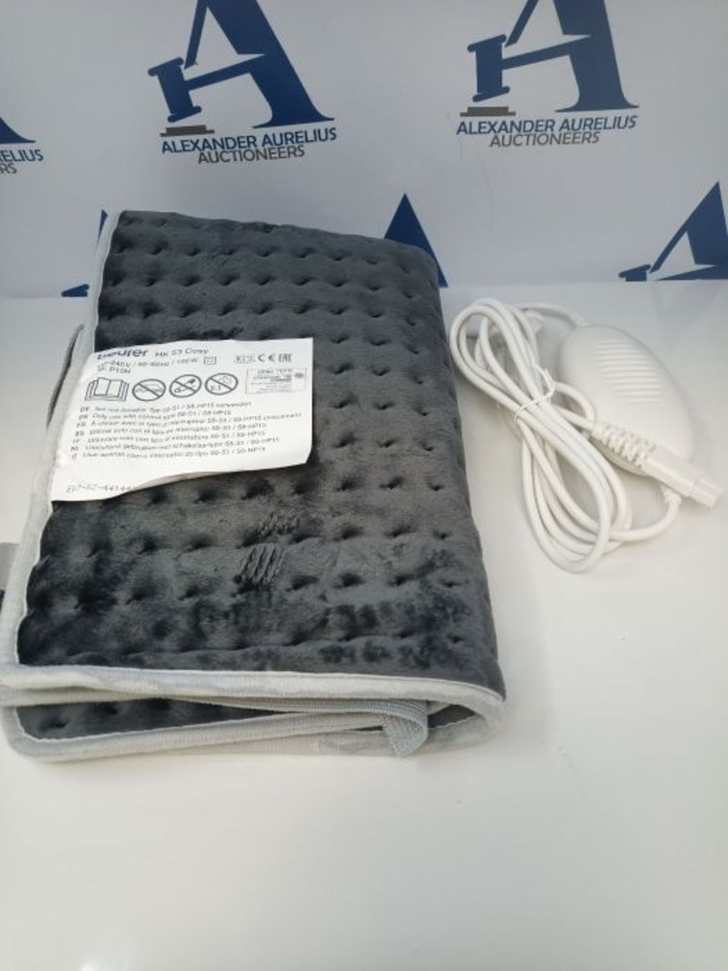 Beurer - HK53 - Heating Pad for Back and Neck - 3 Years Warranty - Image 3 of 3