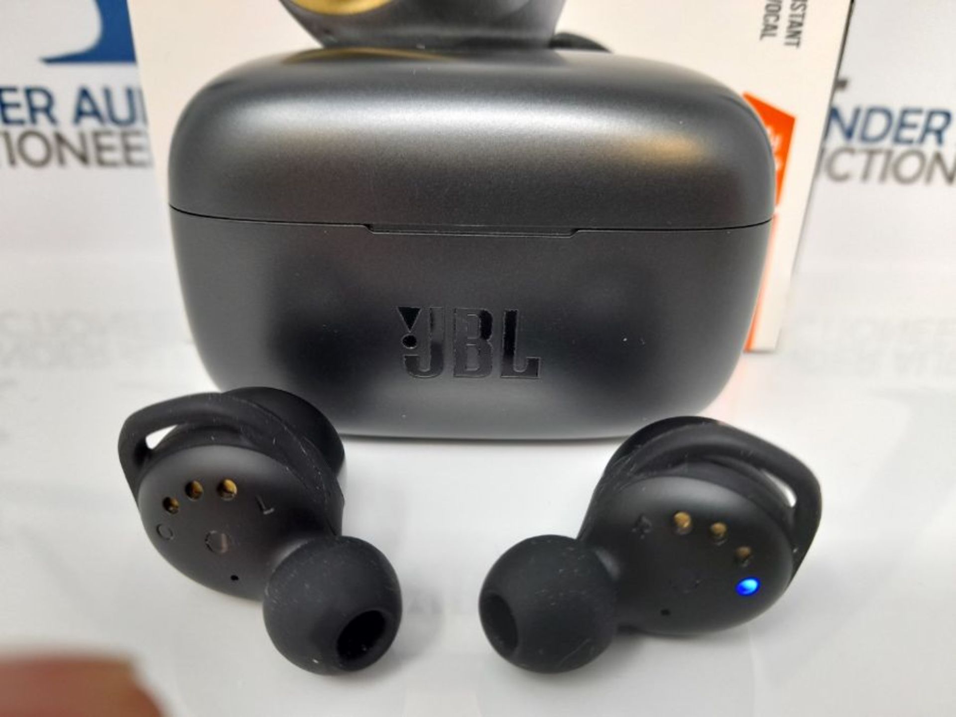 RRP £126.00 JBL Live 300TWS - Truly wireless bluetooth in-ear headphones, in black - Image 3 of 3