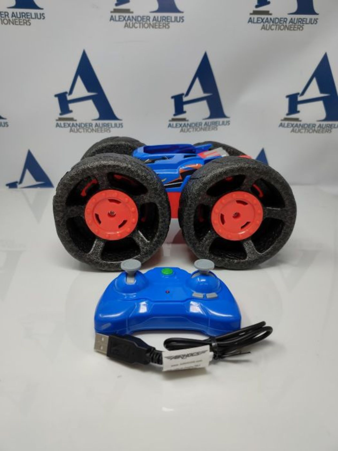 Air Hogs Super Soft, Jump Fury with Zero-Damage Wheels, Extreme Jumping Remote Control - Image 2 of 3