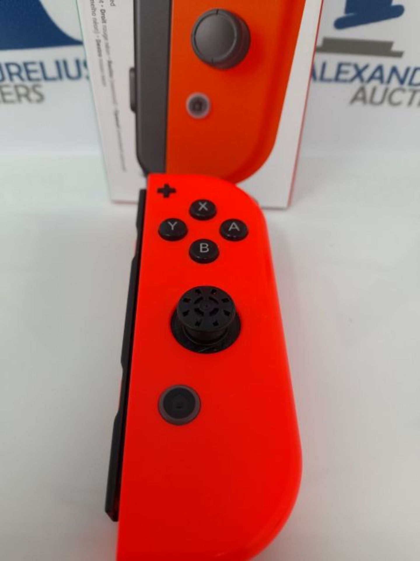 [INCOMPLETE] Joy-Con Right (Neon Red) (Nintendo Switch) - Image 2 of 3