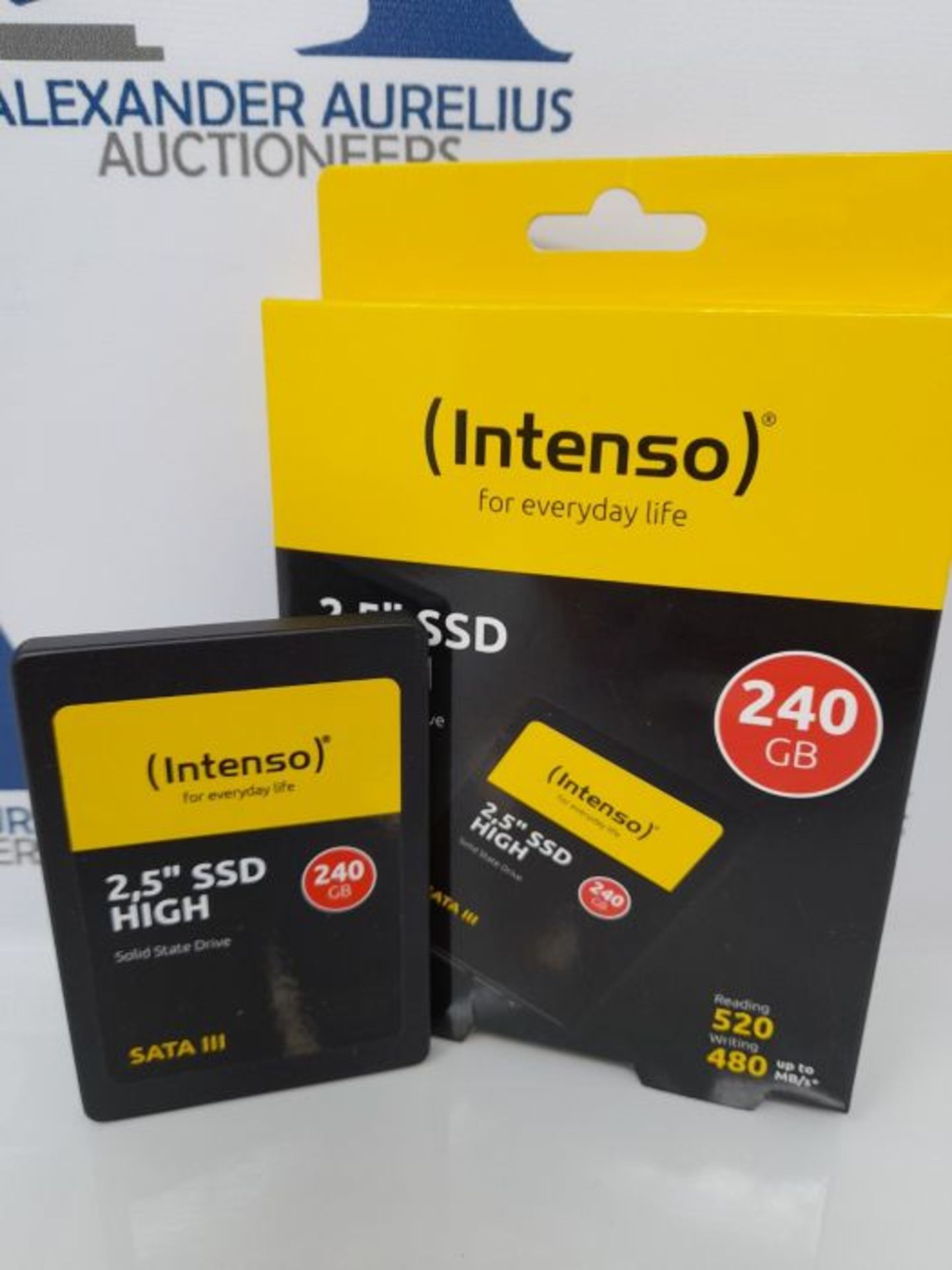 Intenso 3813440 High Performance interne SSD 240 GB (6,3 cm (2,5 Zoll), SATA III, 500 - Image 2 of 3