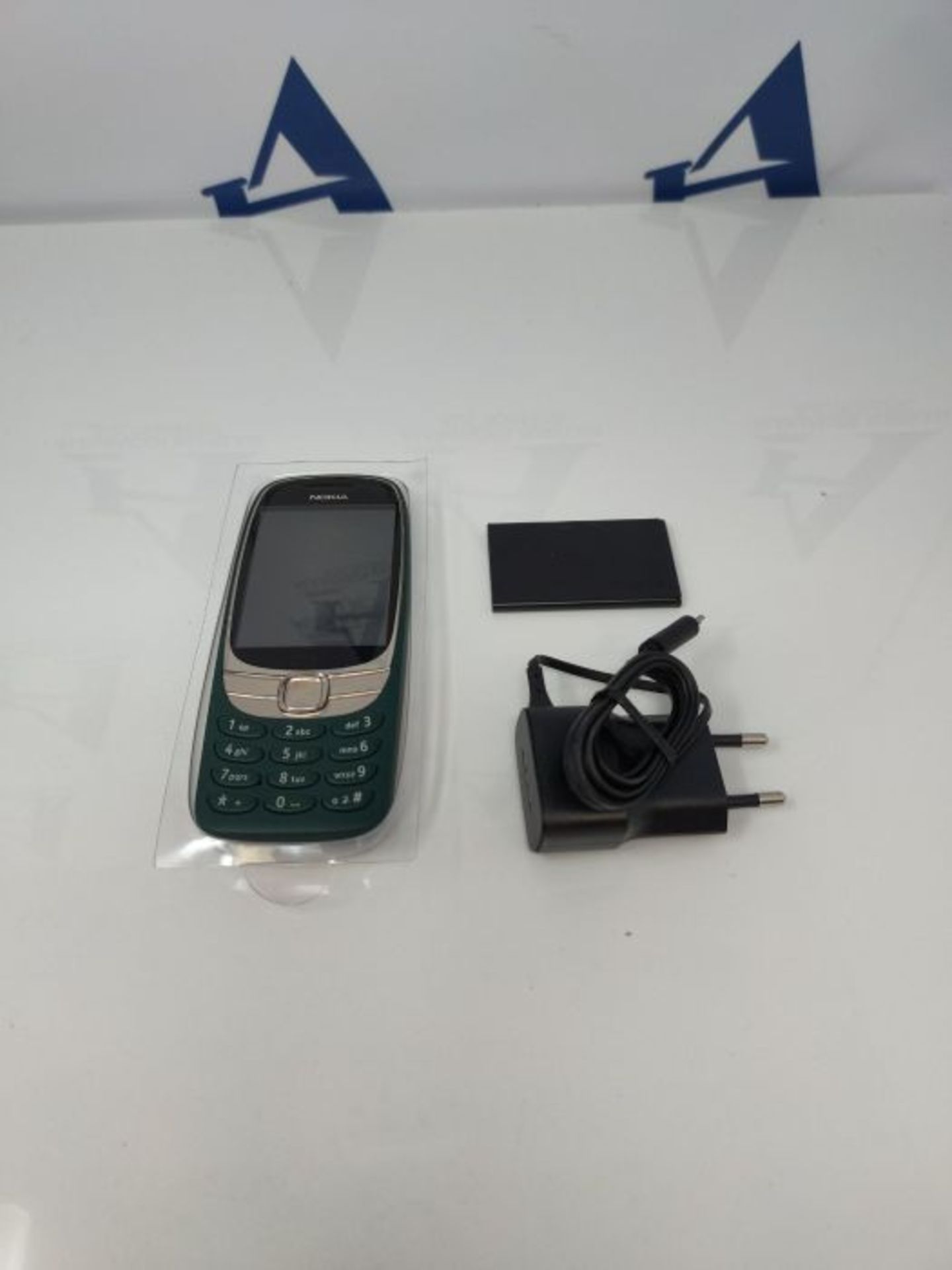 RRP £53.00 Nokia 6310 con display curvo da 2,8 pollici, 8 MB RAM, 16 MB di spazio di archiviazion - Image 2 of 2