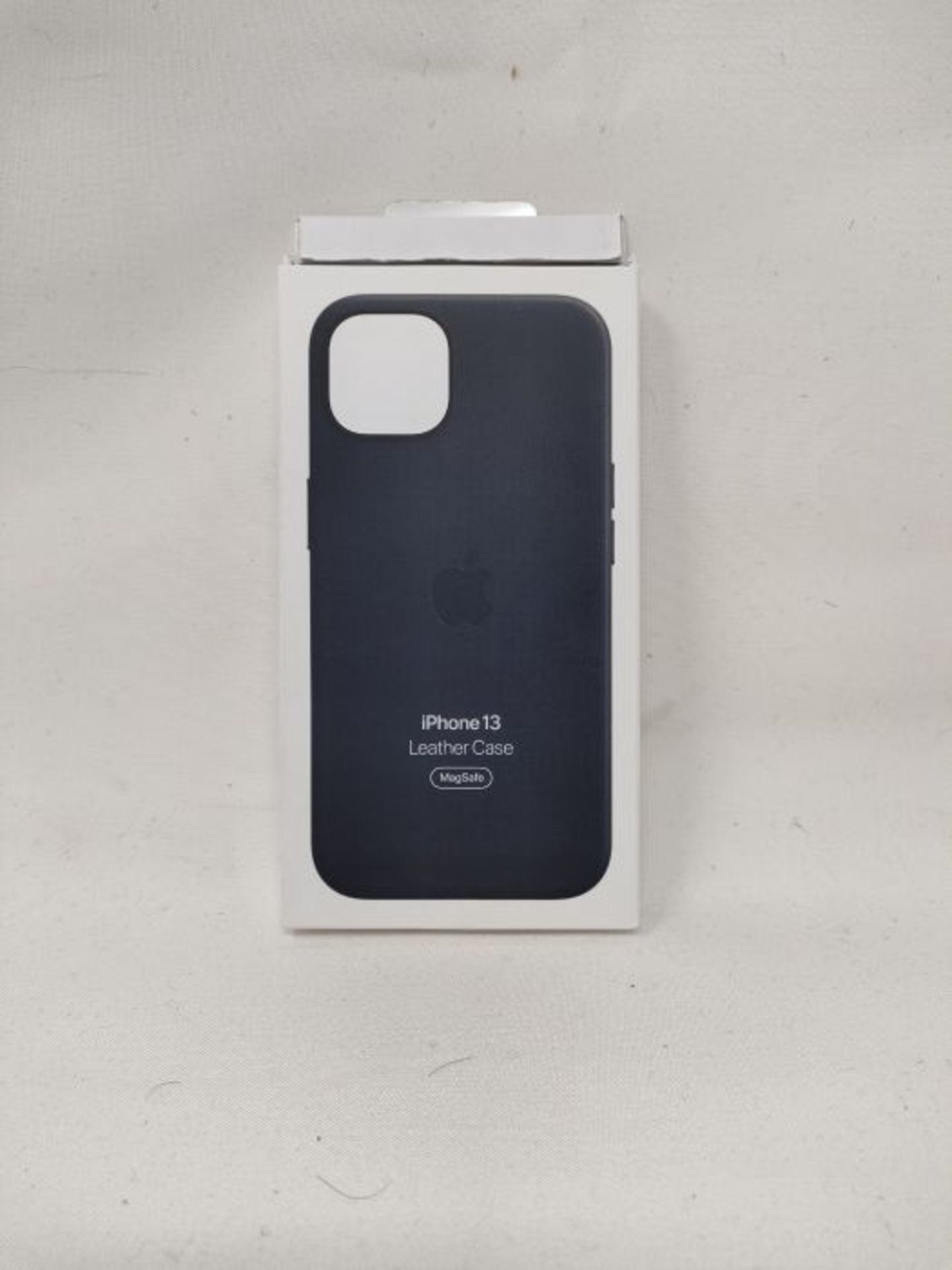 RRP £53.00 Apple Leder Case mit MagSafe (fÃ¼r iPhone 13) - Mitternacht - Image 2 of 3